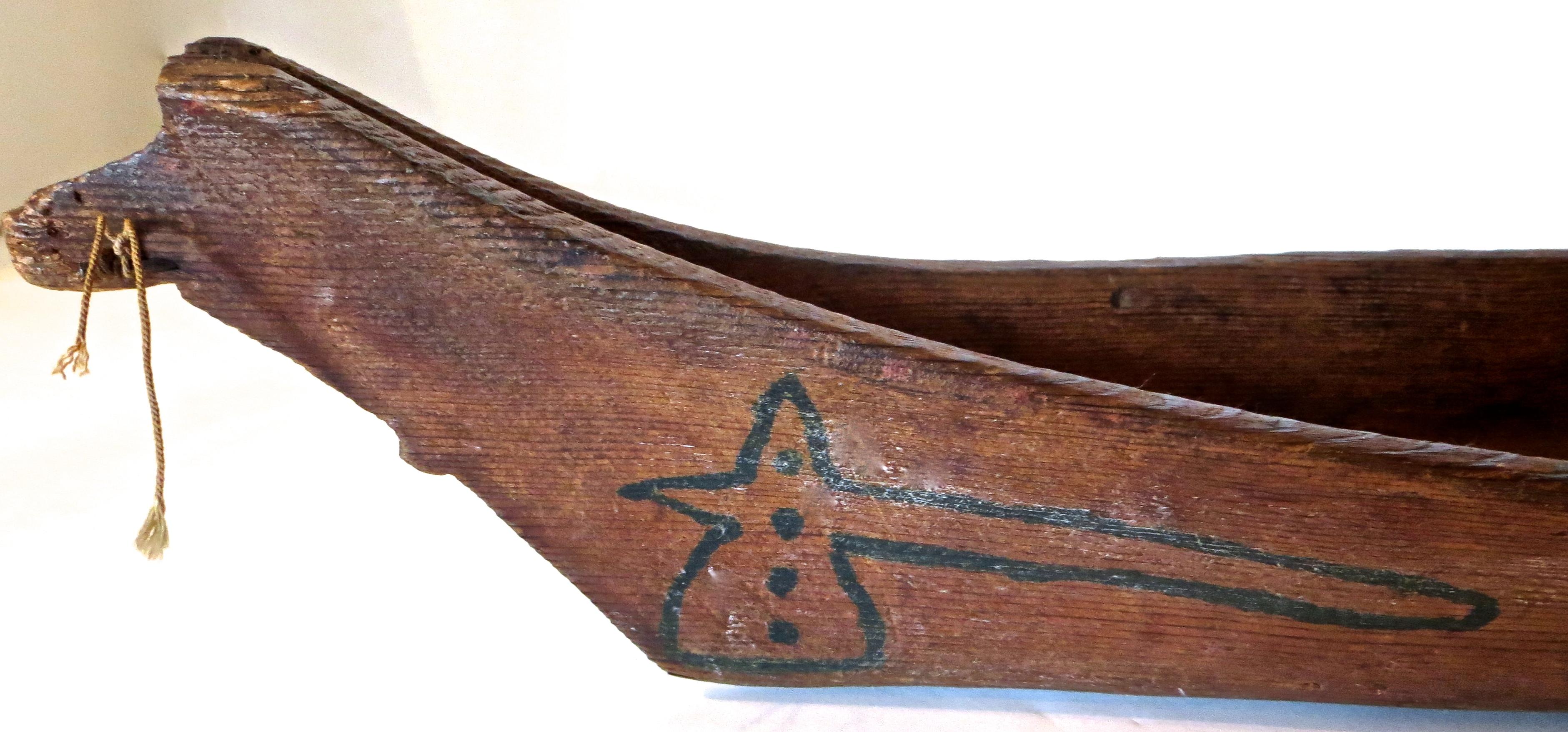 Hand-Carved  Model Canoe by Native North American Indians, C.1930 For Sale