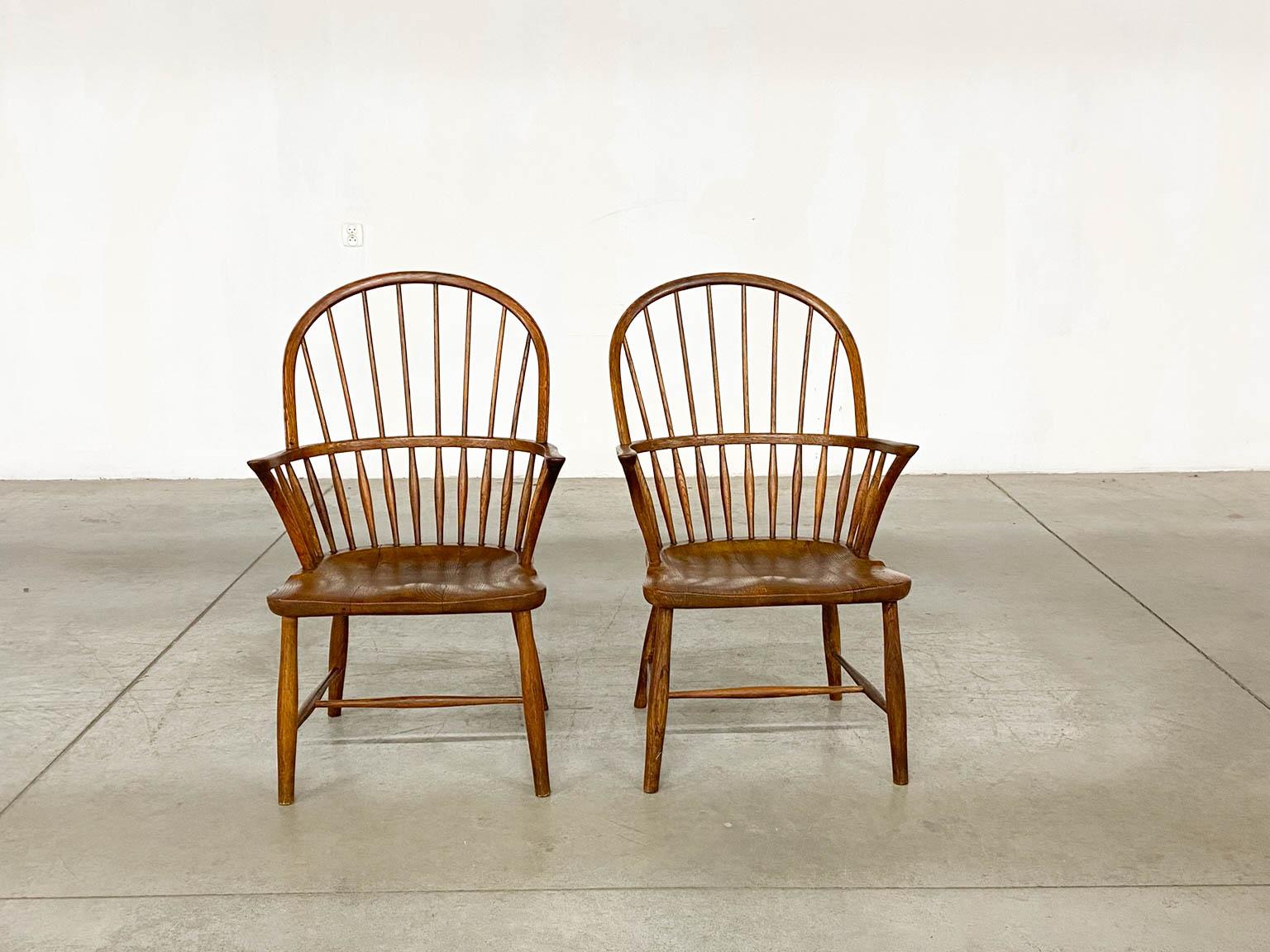 20th Century Model CH 18A Windsor Dining Chairs by Frits Henningsen for Carl Hansen & Son For Sale