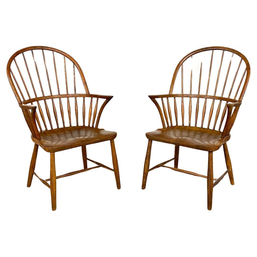 Model CH 18A Windsor Dining Chairs by Frits Henningsen for Carl Hansen & Son For Sale