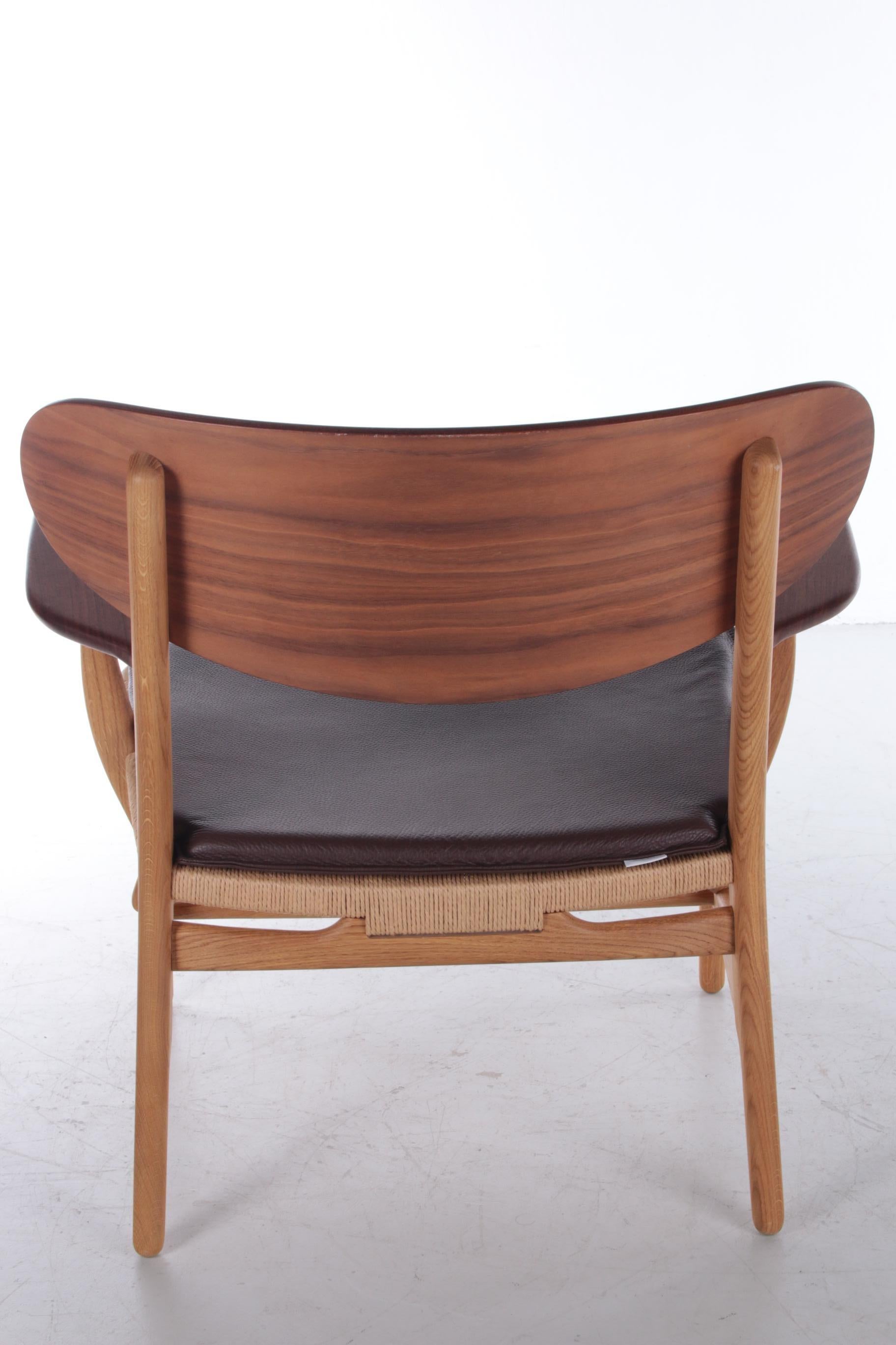 Oak Model Ch22 Lounge Chair by Hans J. Wegner for Carl Hansen & Søn