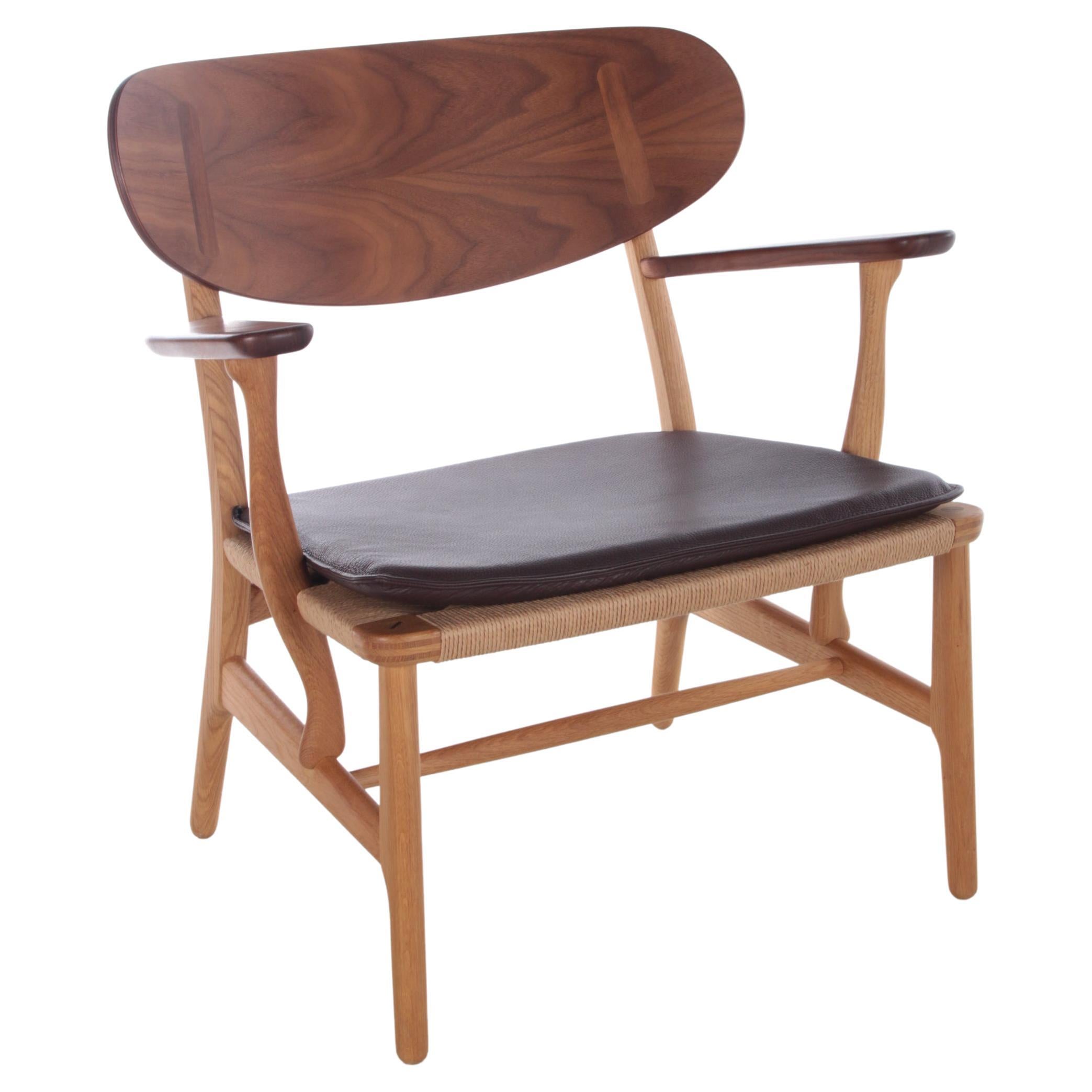 Model Ch22 Lounge Chair by Hans J. Wegner for Carl Hansen & Søn