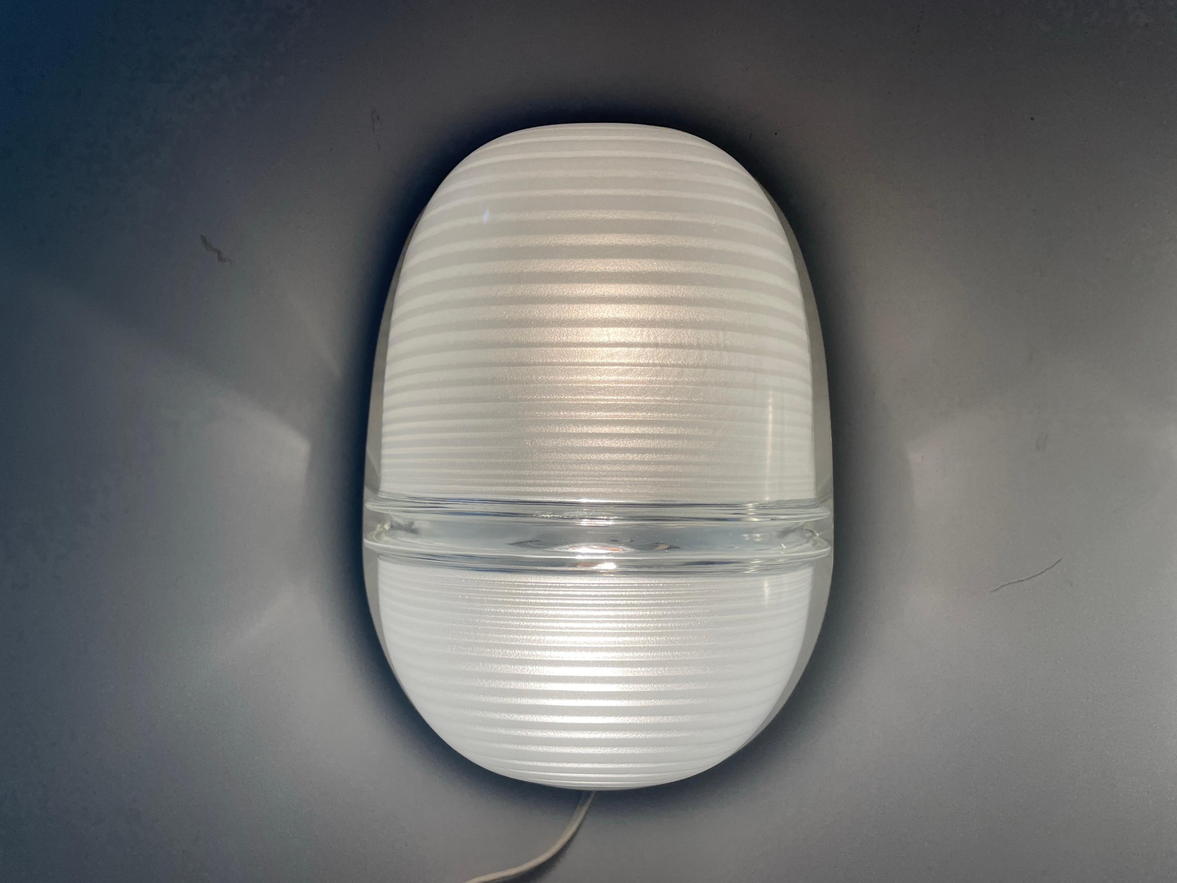 Model Clipeo Raro par de apliques de Eric Gottein para Artemide, años 70, Italia en venta 10