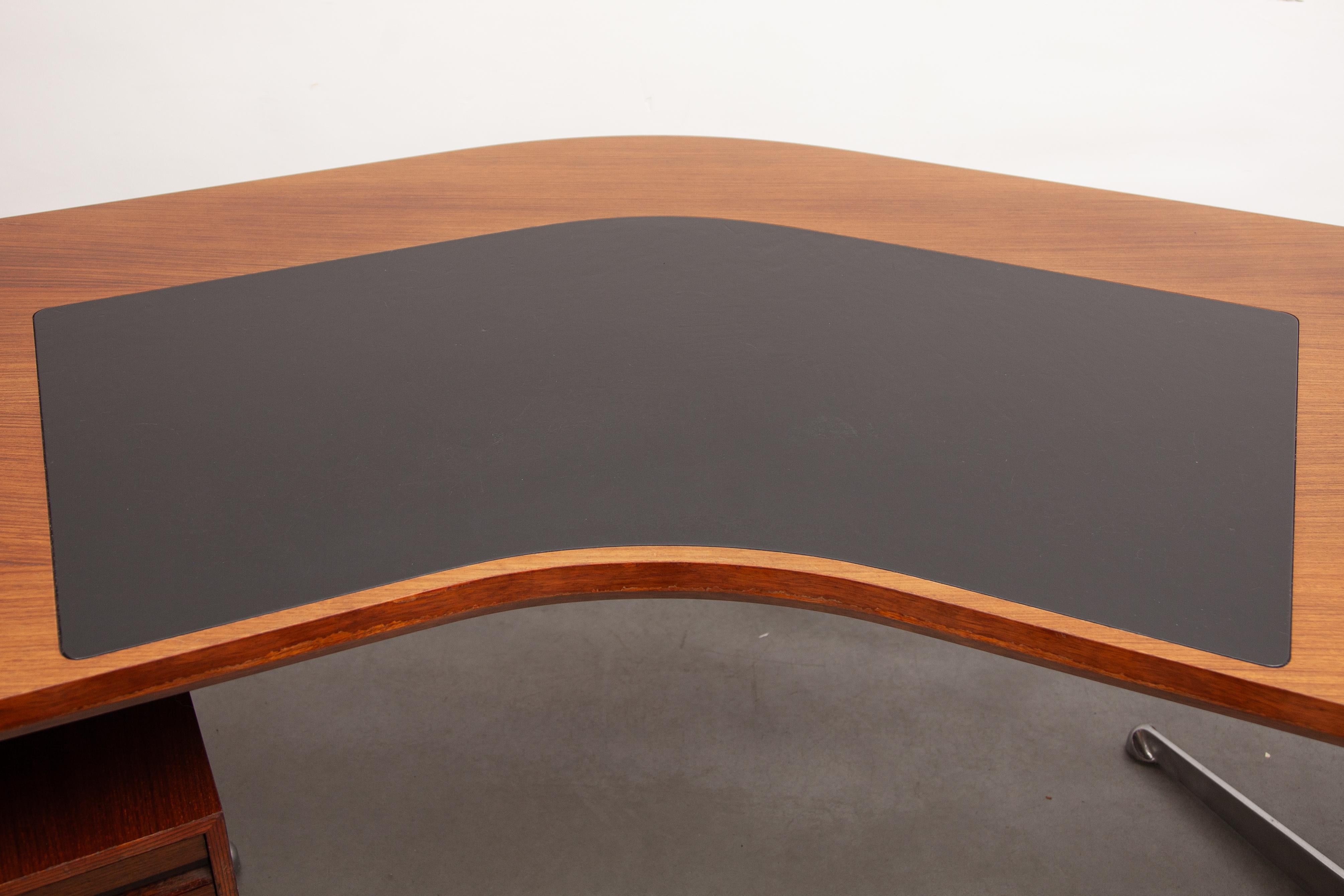Model D96 Boomerang Desk by Osvaldo Borsani for Tecno Milano, Italy, 1950s 3