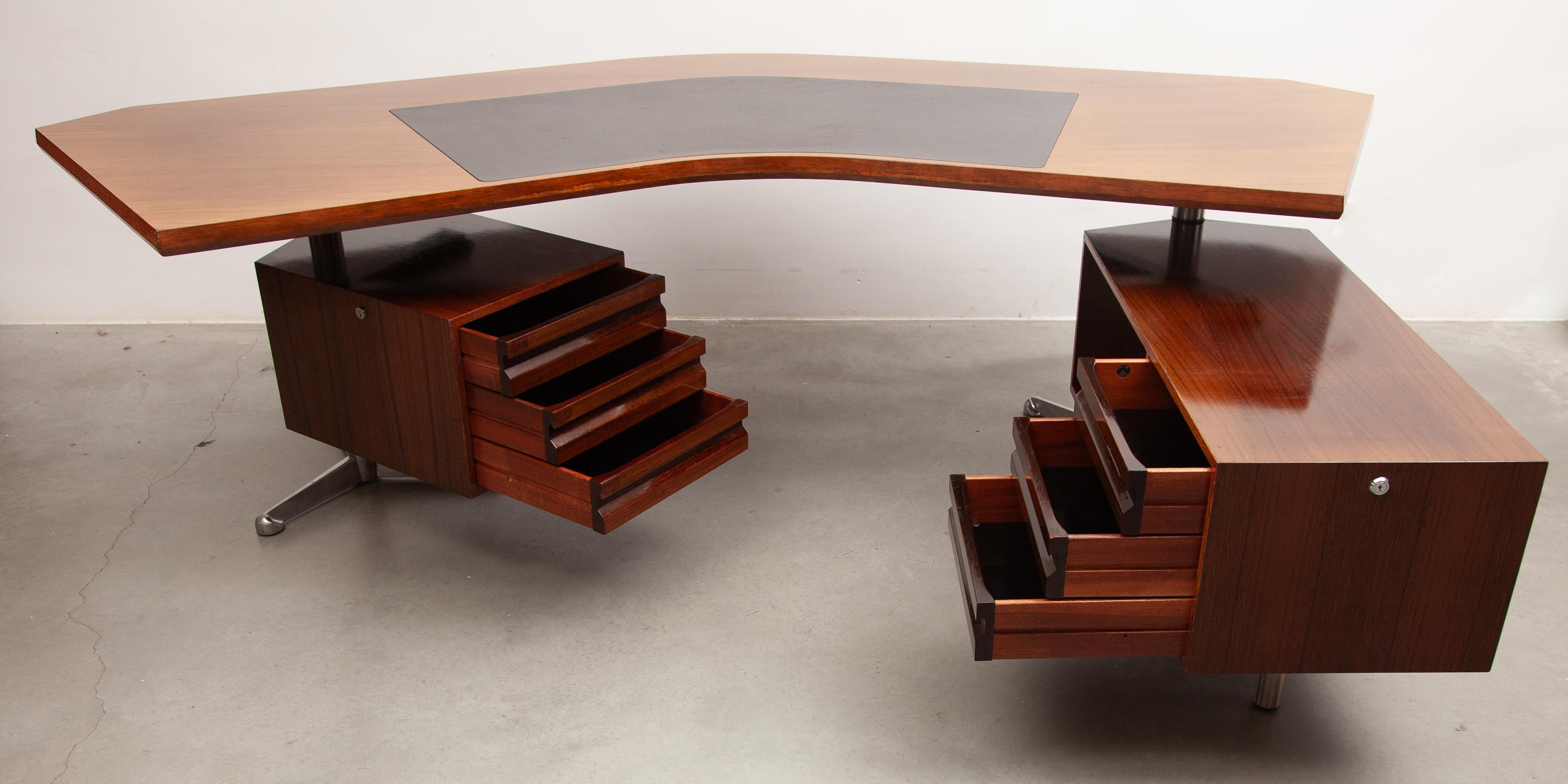 Model D96 Boomerang Desk by Osvaldo Borsani for Tecno Milano, Italy, 1950s 9
