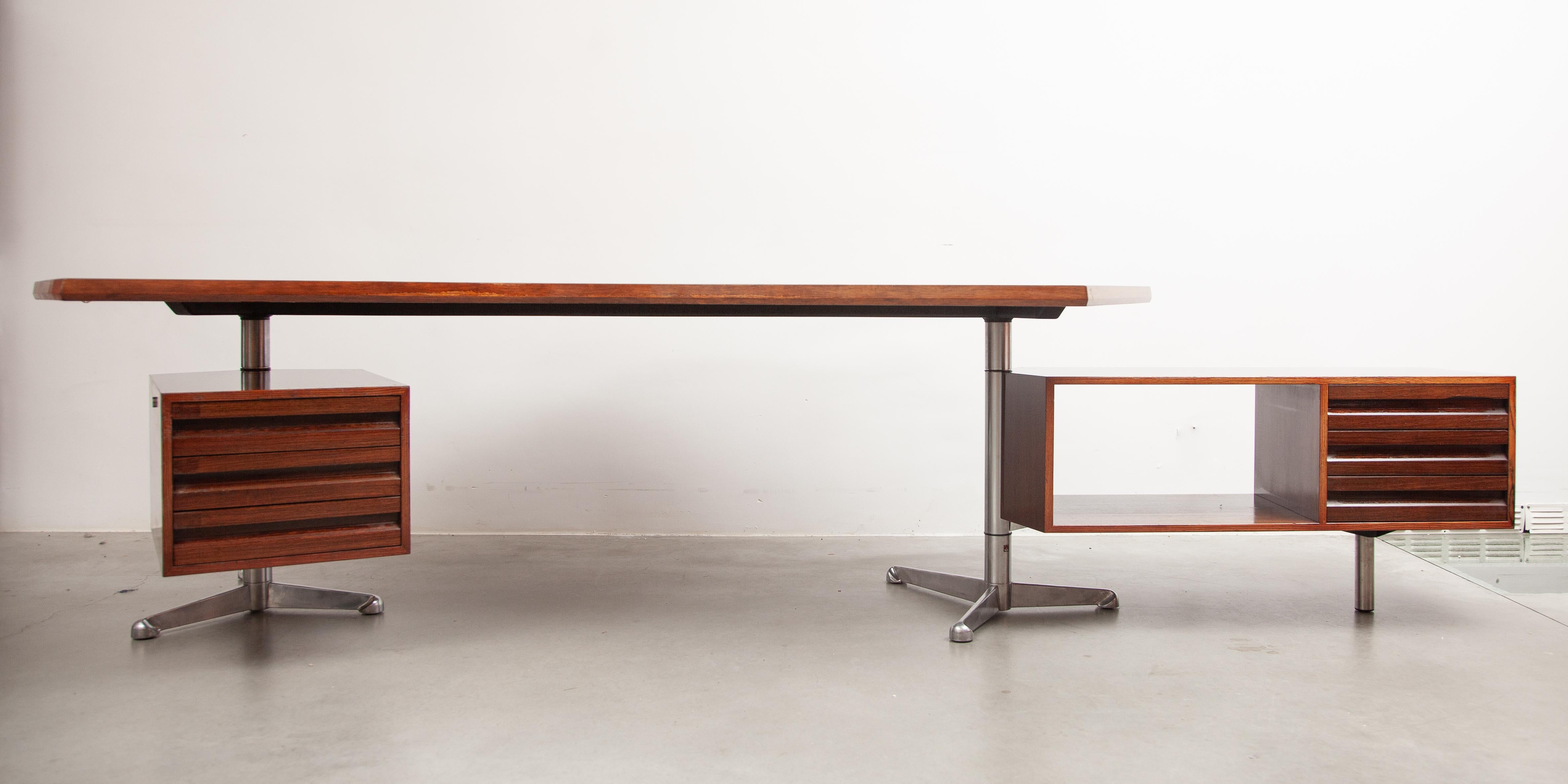 Italian Model D96 Boomerang Desk by Osvaldo Borsani for Tecno Milano, Italy, 1950s