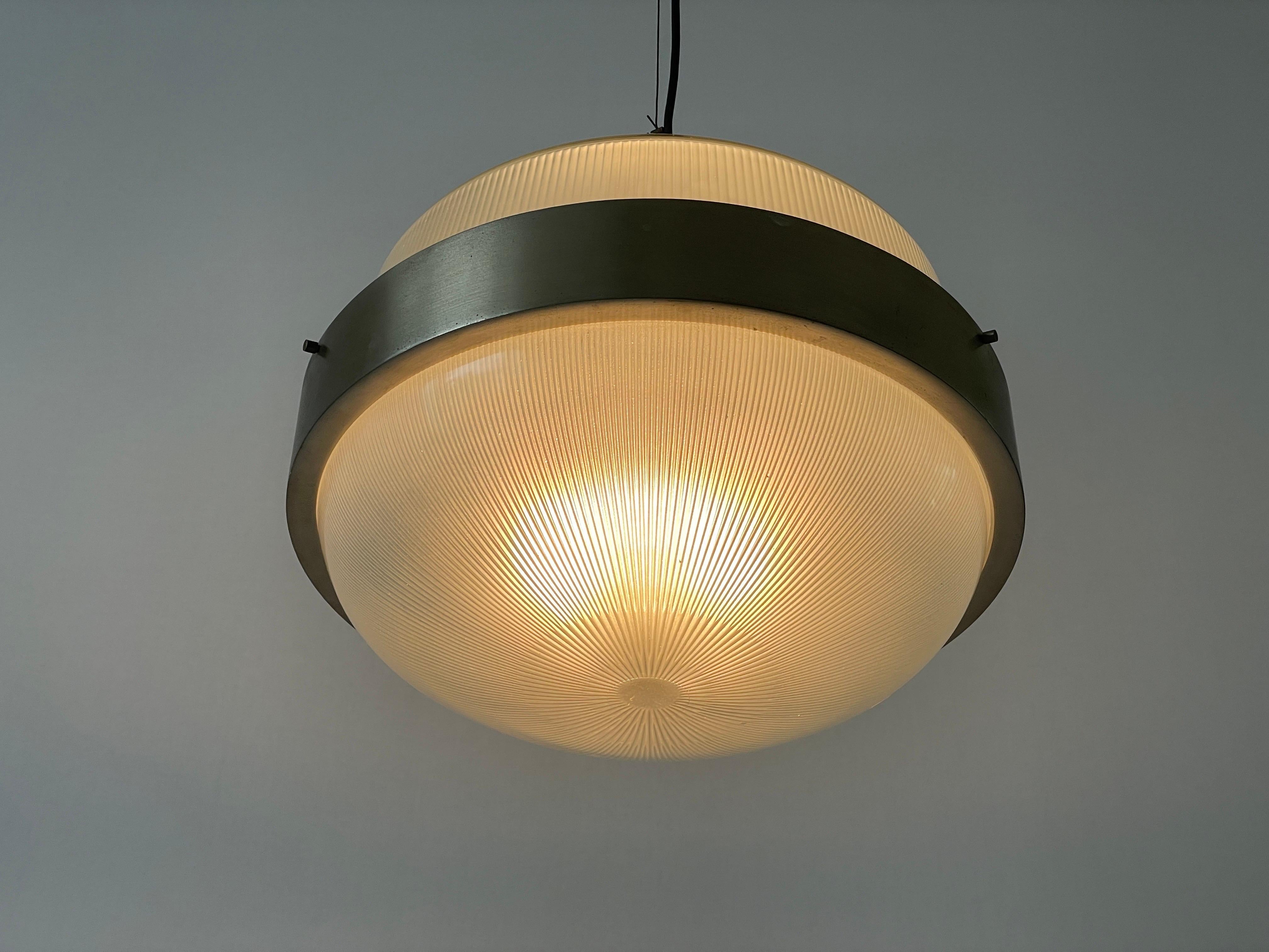 Grand plafonnier Delta de Sergio Mazza pour Artemide, années 1960, Italie en vente 4