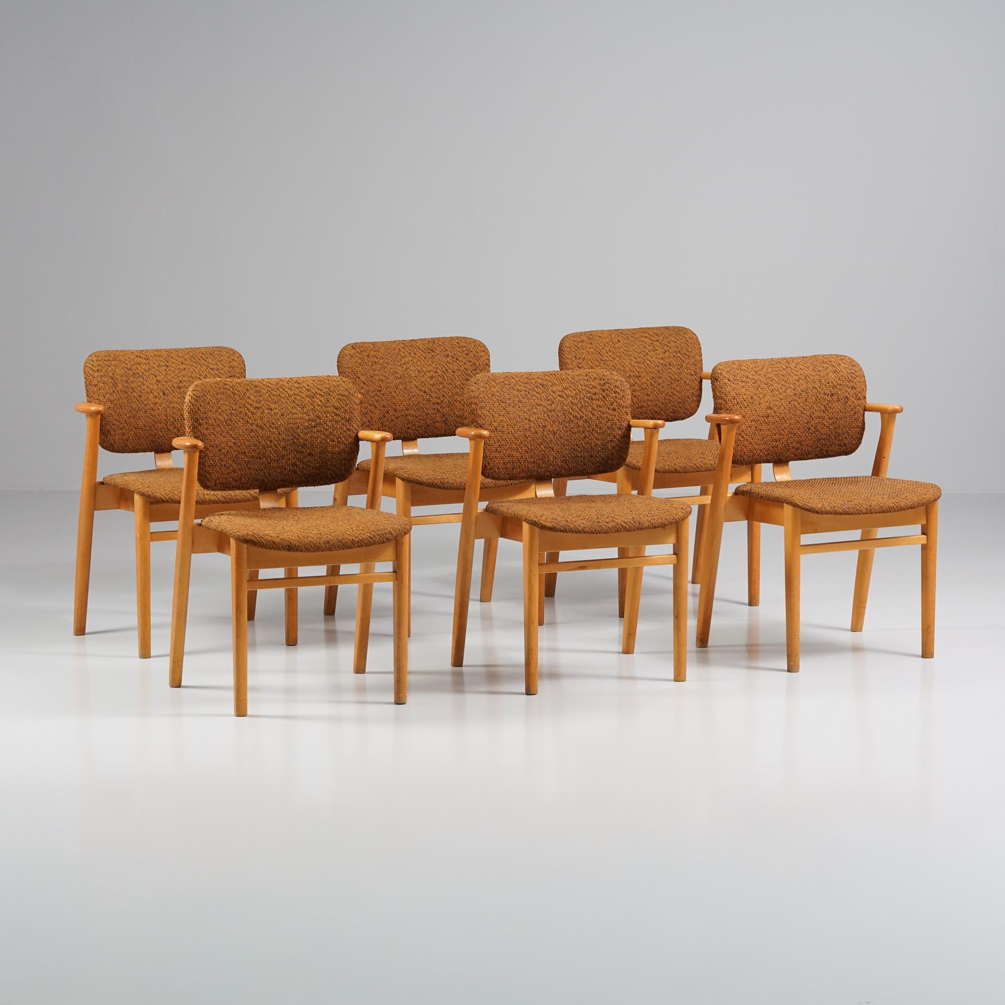 Model No. Domus Stühle, Ilmari Tapiovaara, Finnland, 1950er Jahre im Zustand „Gut“ im Angebot in Helsinki, Uusimaa