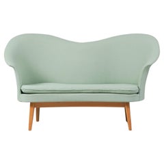 Canapé modèle "Duetto", Olof Ottelin, Keravan Puuteollisuus Oy, années 1950