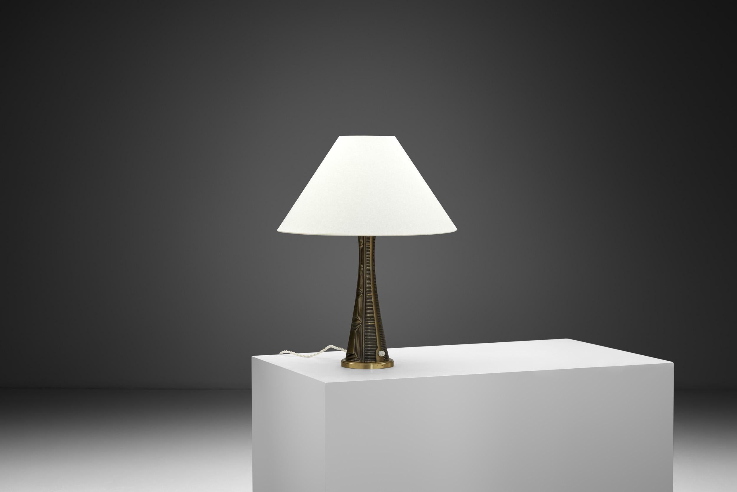 Laiton Lampe de table Model 