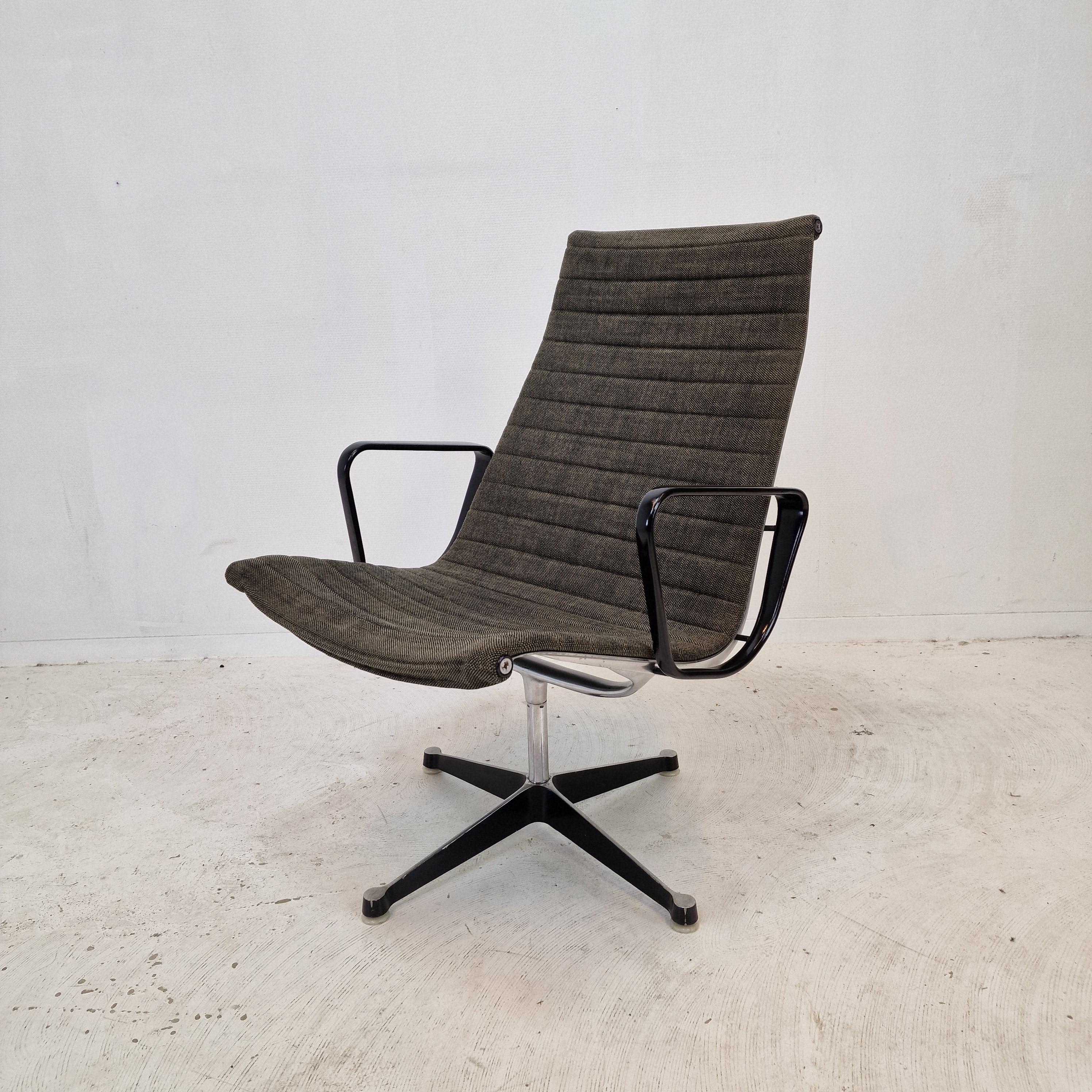 Mid-Century Modern Model EA 116 Chair by Eames for Herman Miller, 1960's For Sale