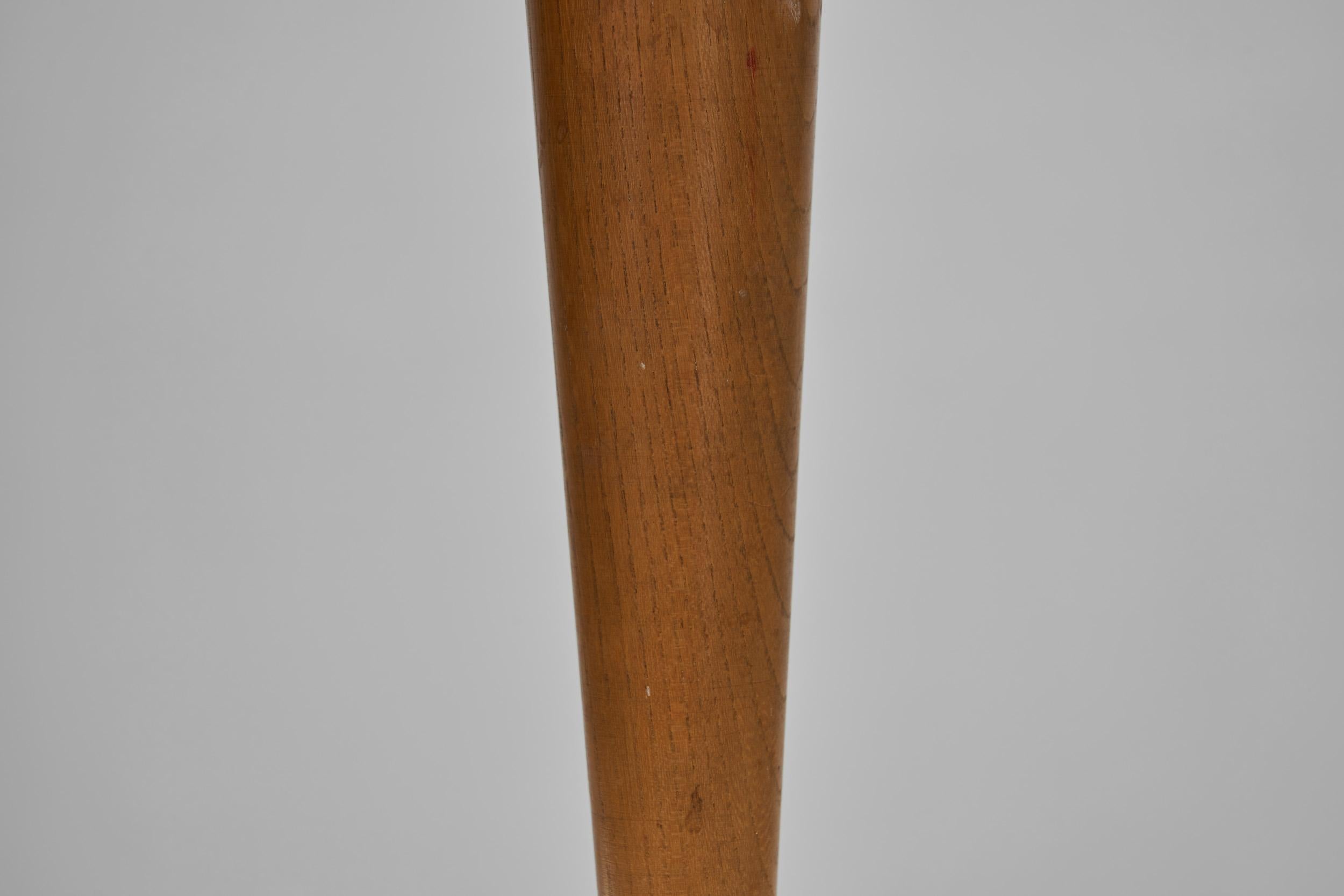 Lampe de bureauEA1288 en laiton et bois pour ASEA, Suède, vers les années 1940 en vente 11