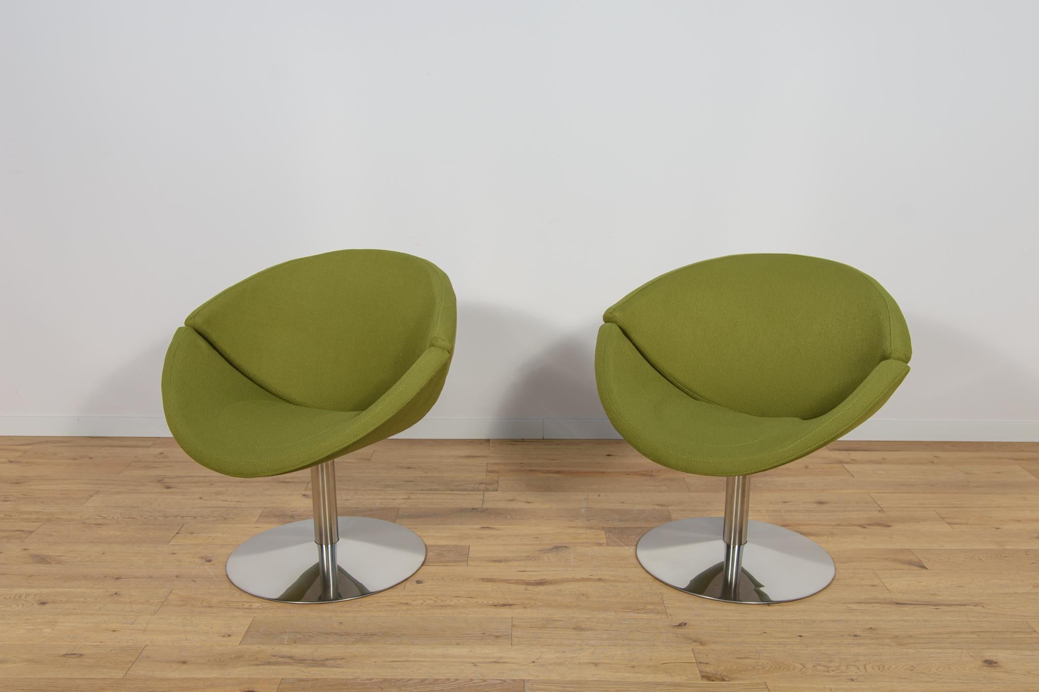 XXI secolo e contemporaneo Poltrone modello EJ 96 
