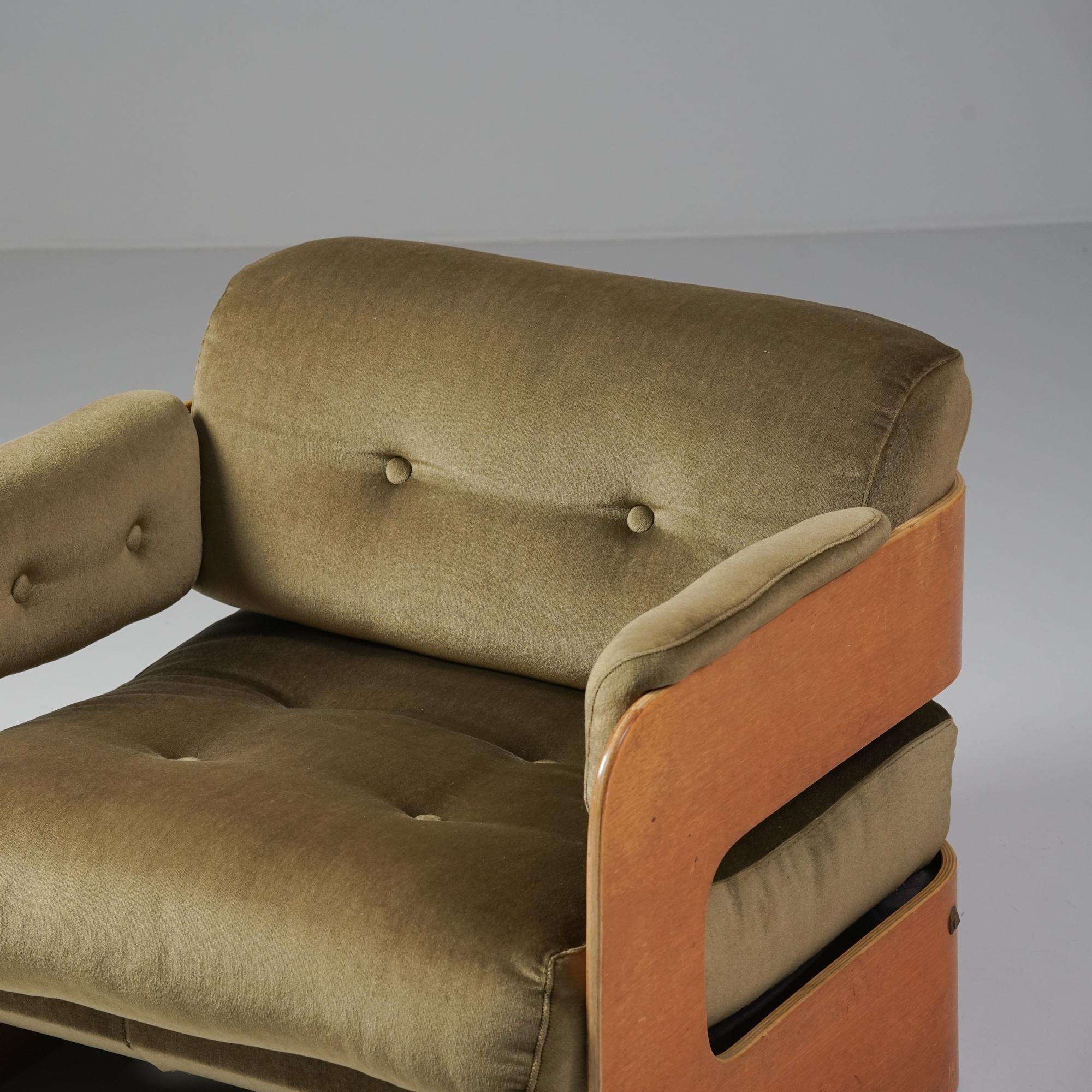 Scandinavian Modern Model 