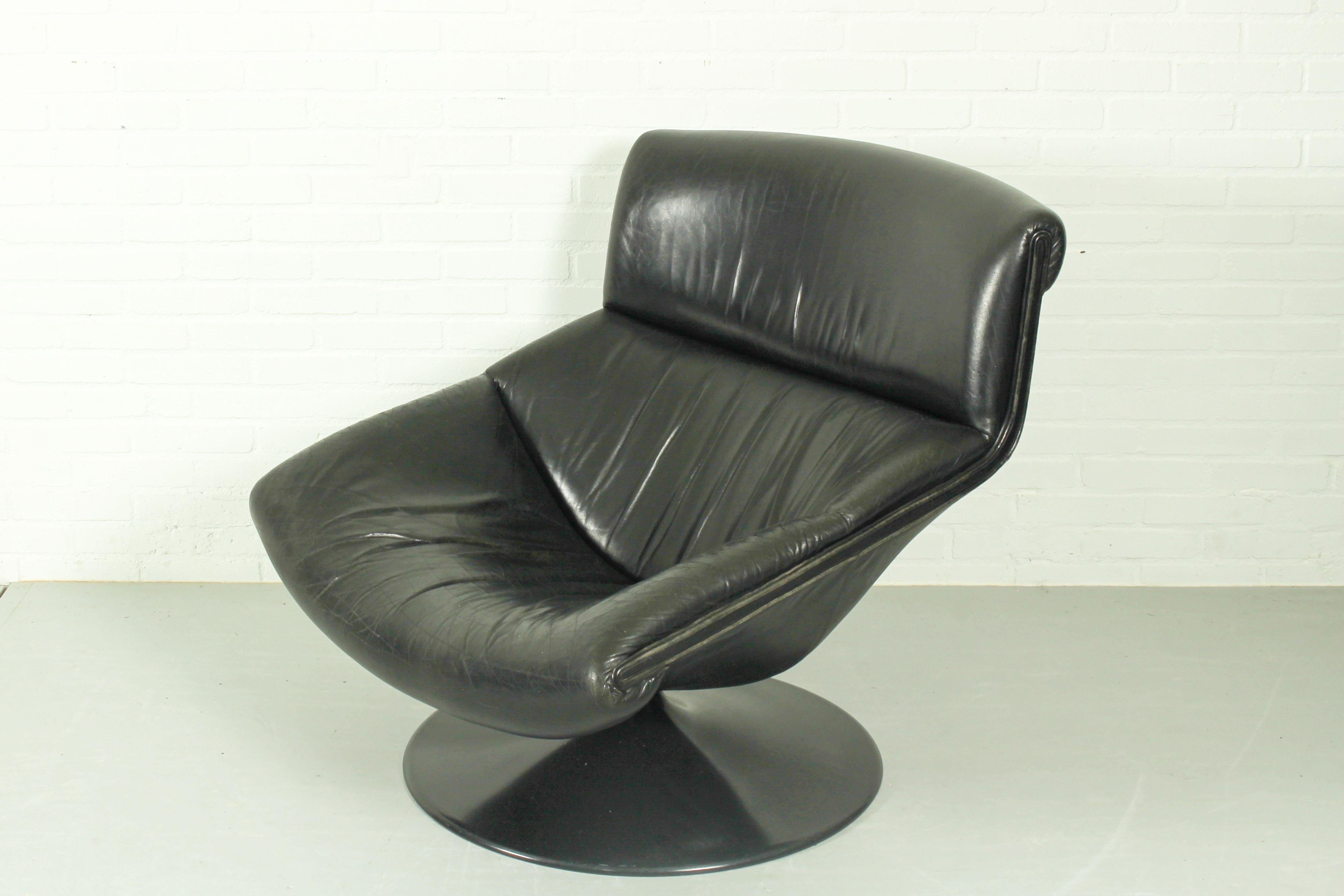 Dutch Model F520 Lounge chair by Geoffrey Harcourt for Artifort, 1970s For Sale