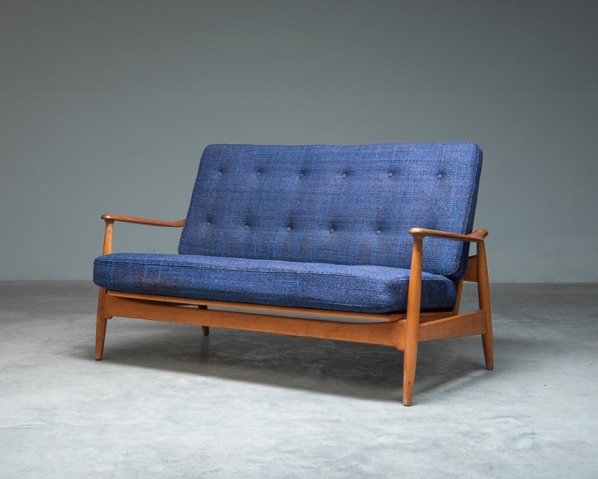 Danish Model FD161 2-seater Sofa - Arne Vodder For Sale