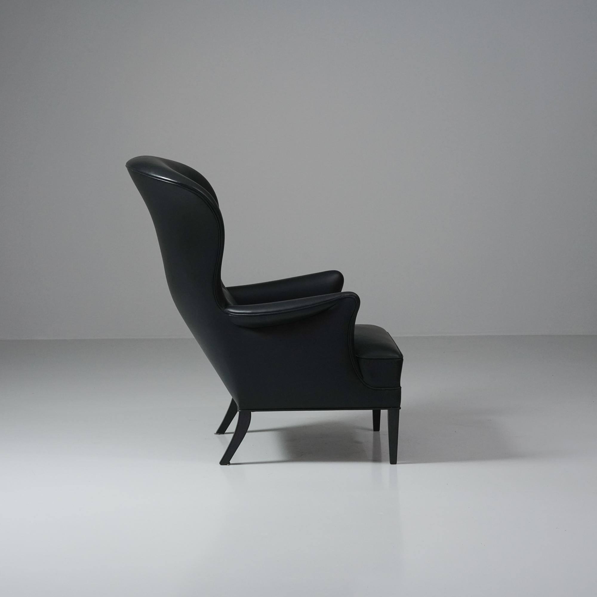 Fauteuil et tabouret modèle FH419, Frits Henningsen, Carl Hansen & Søn, années 2000 Bon état - En vente à Helsinki, Uusimaa