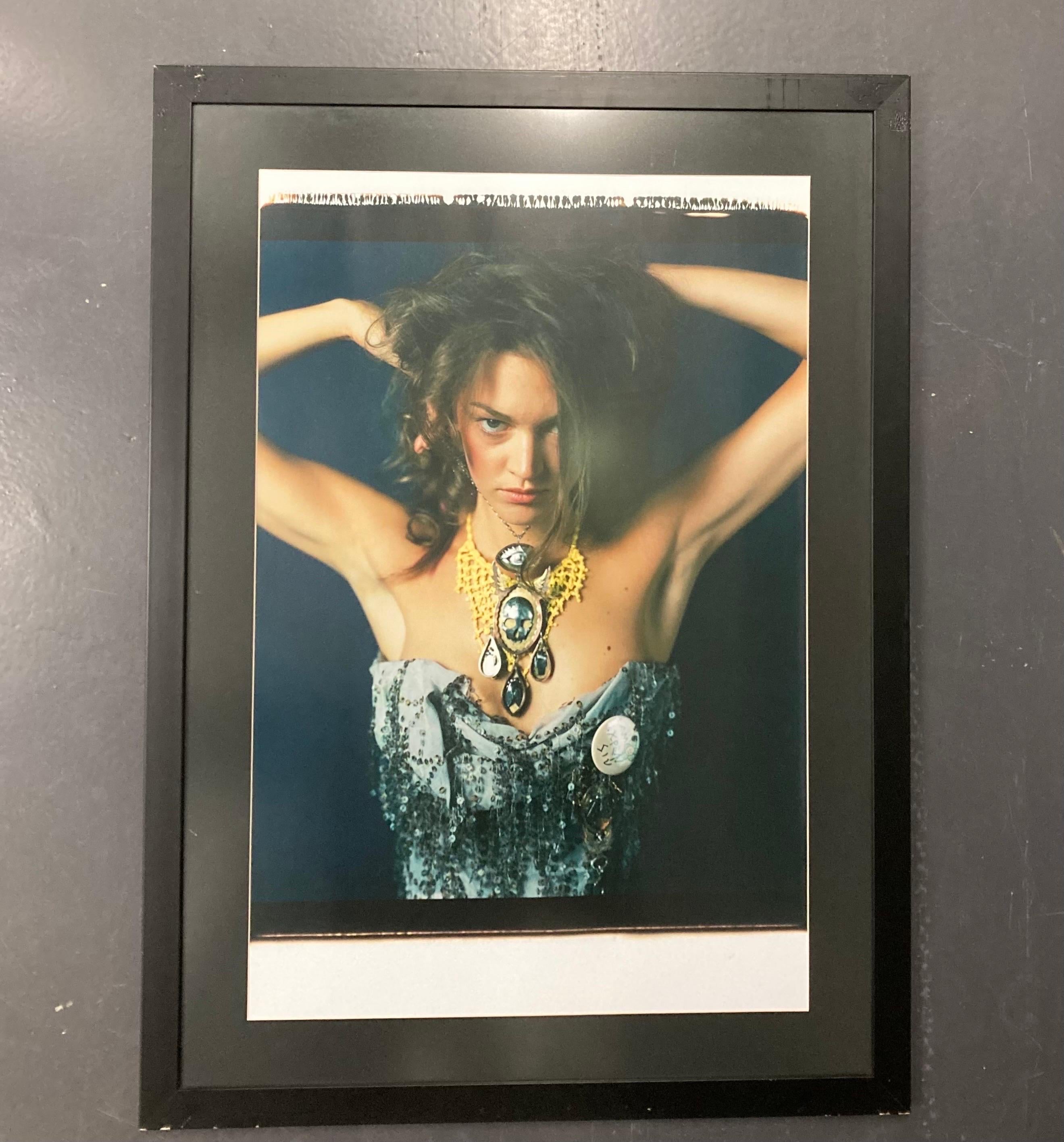 Britannique Modèle de Vivienne Westwood pour une photo polaroid grand format, 2008 en vente