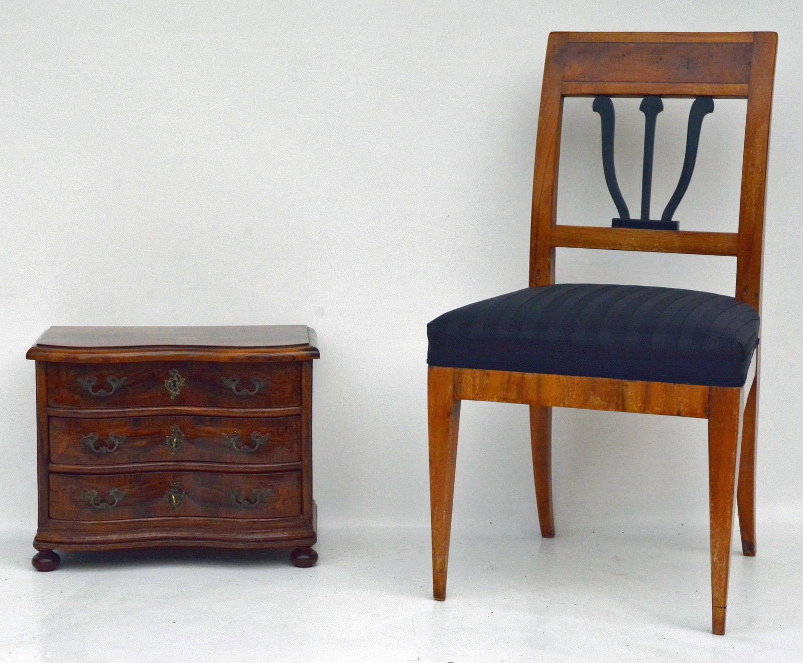 Walnut Model Furniture, Baroque Dresser, 1750s
