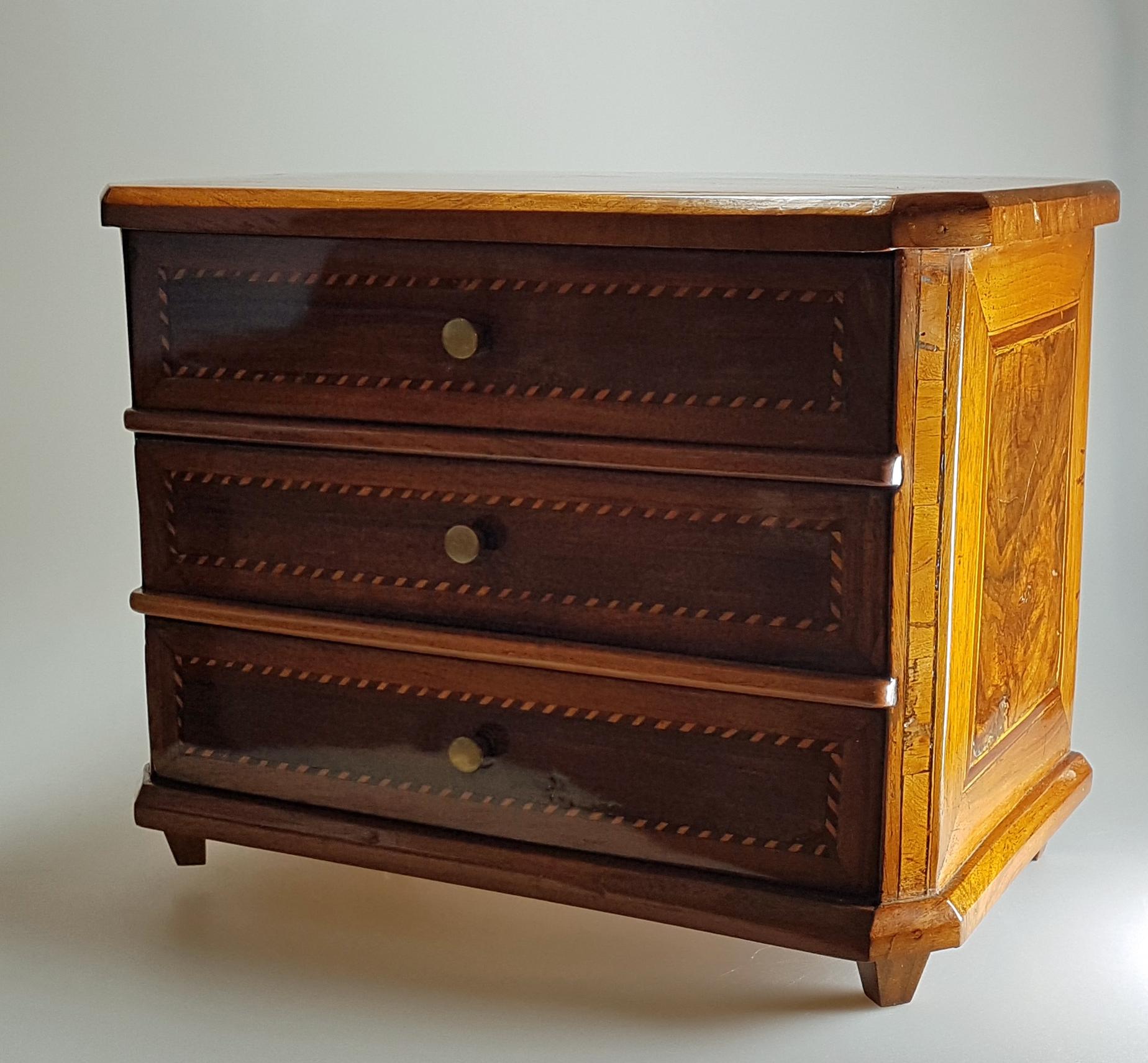 Model Furniture, Louis XVI Dresser, Southern Germany, 1800s 2