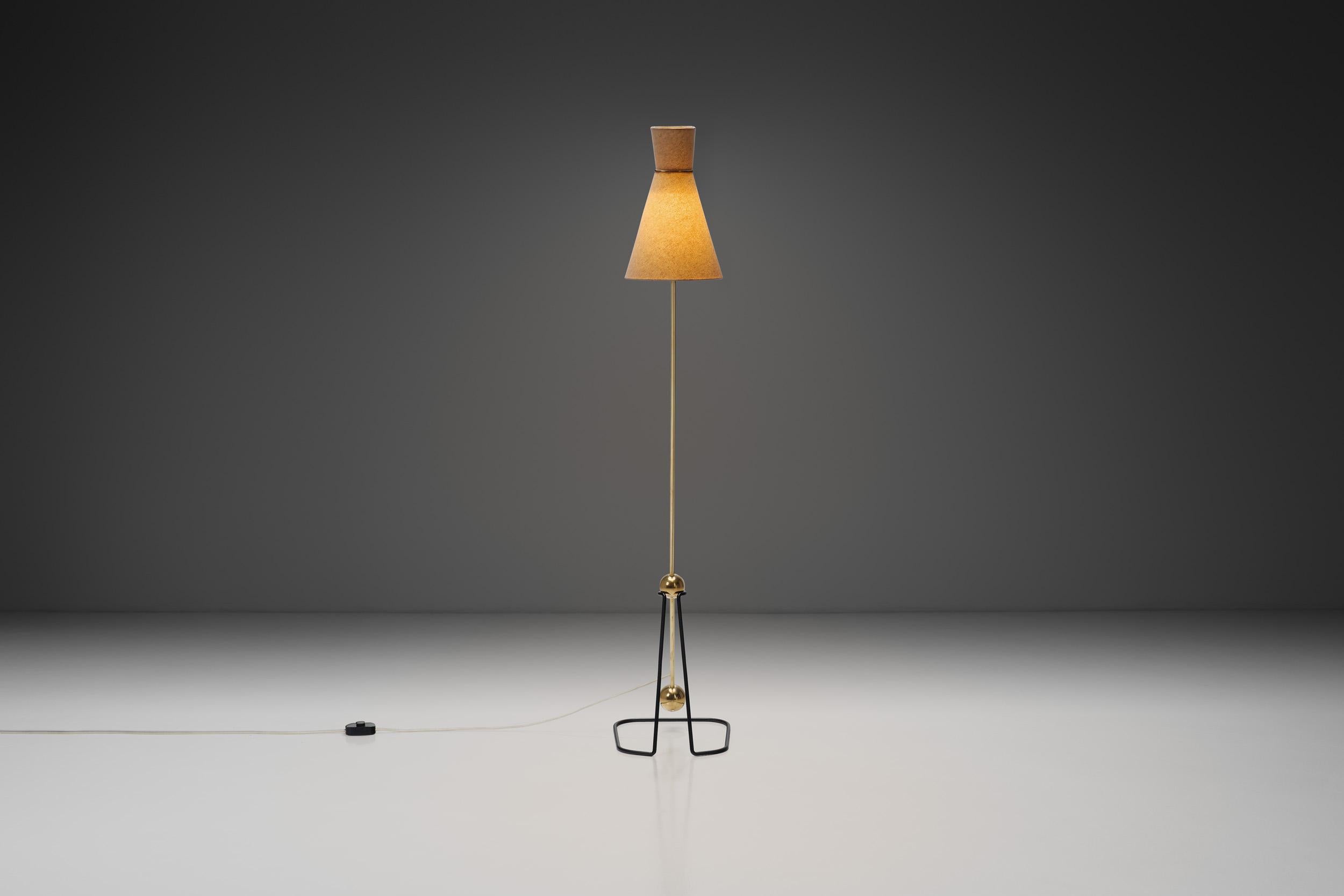 Francese Lampada da terra in ottone Model 