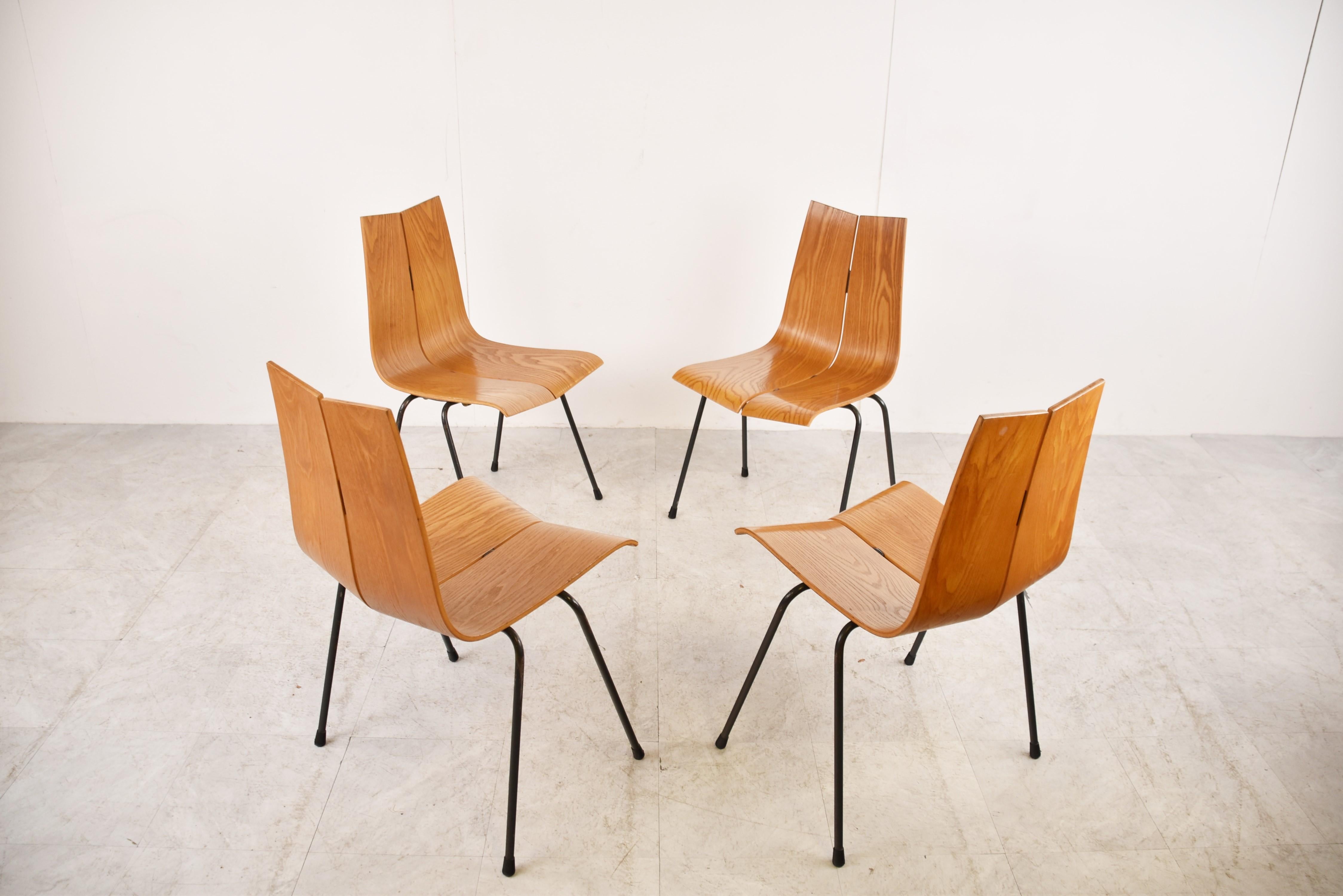 Model Ga Chairs by Hans Bellmann for Horgen Glarus, Set of 4 For Sale 2