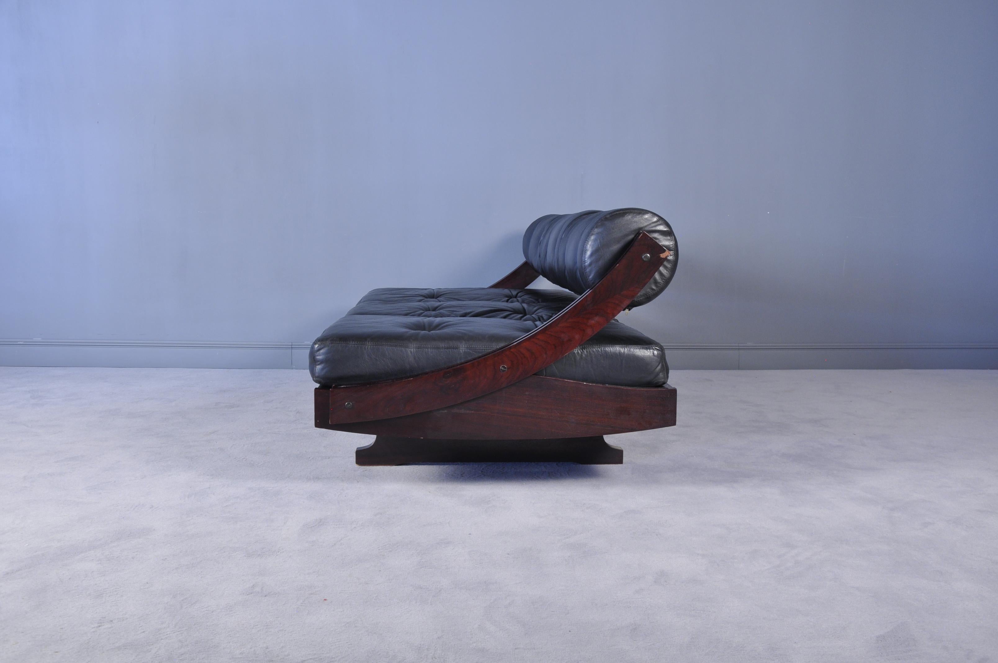 Model GS-195 Black Leather Daybed by Gianni Songia for Sormani, 1963 5