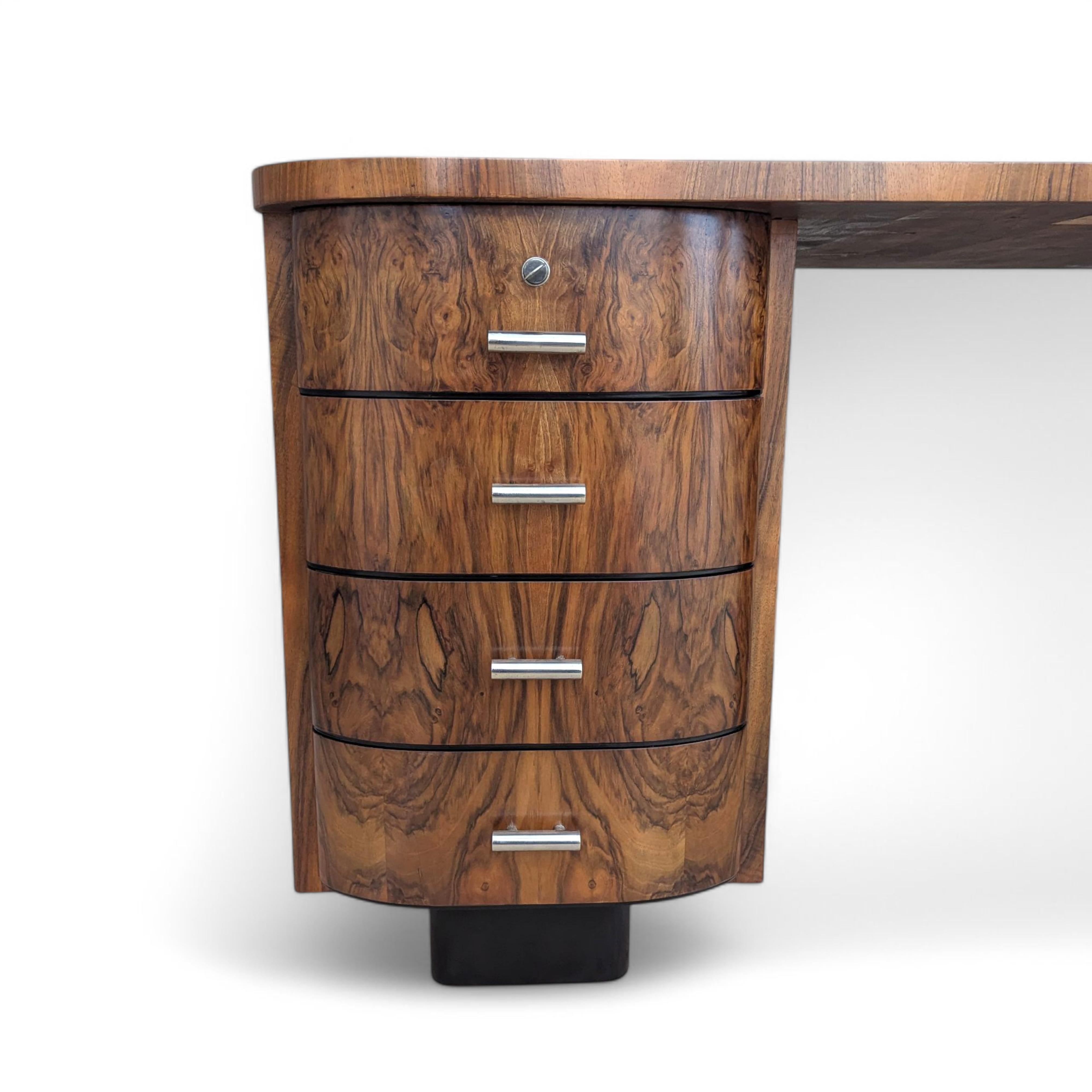 Model H 178 Executive Desk by Jindřich Halabala for UP Zàvody, 1930s 2