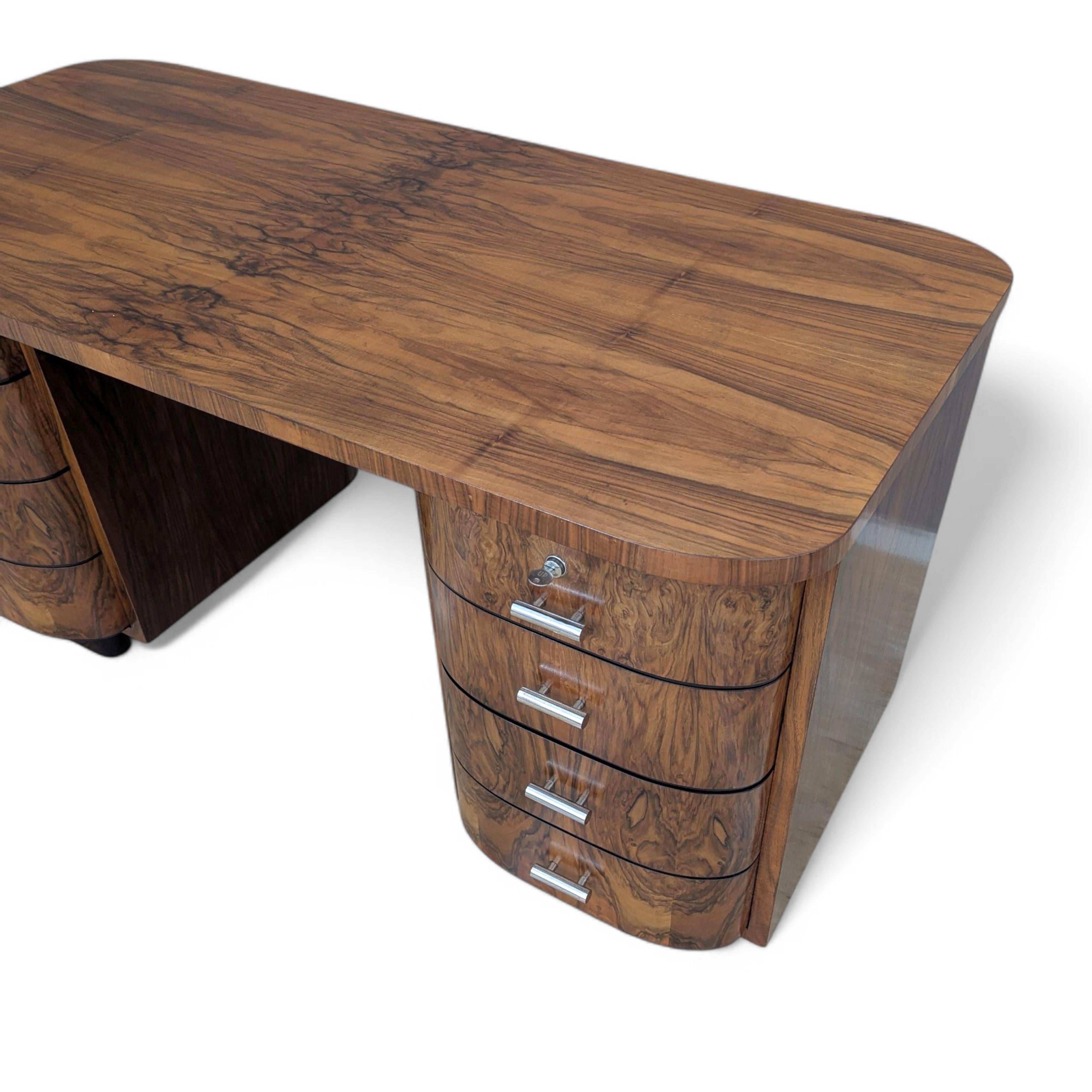 Model H 178 Executive Desk by Jindřich Halabala for UP Zàvody, 1930s 5