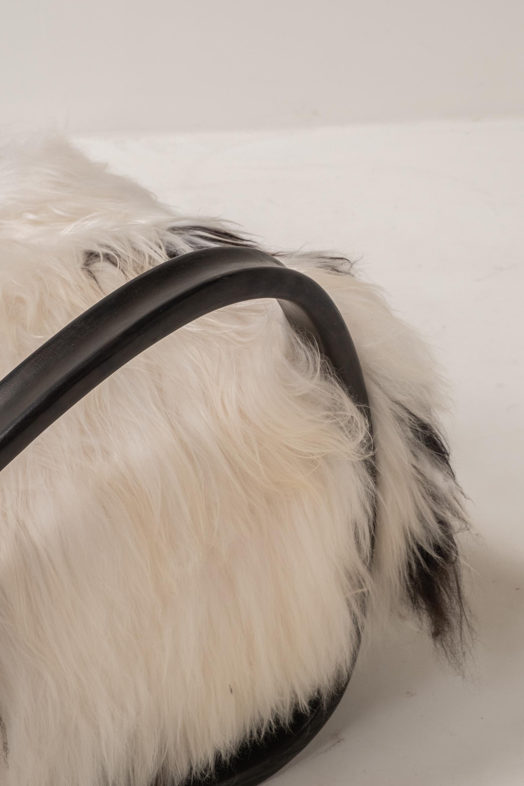 20ième siècle Model H269 By Jindrich Halabala tapissé en peau de mouton de Mongolie en vente