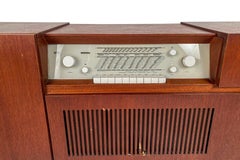 Consolle per dischi in teak Model Hm 6-81 di Herbert