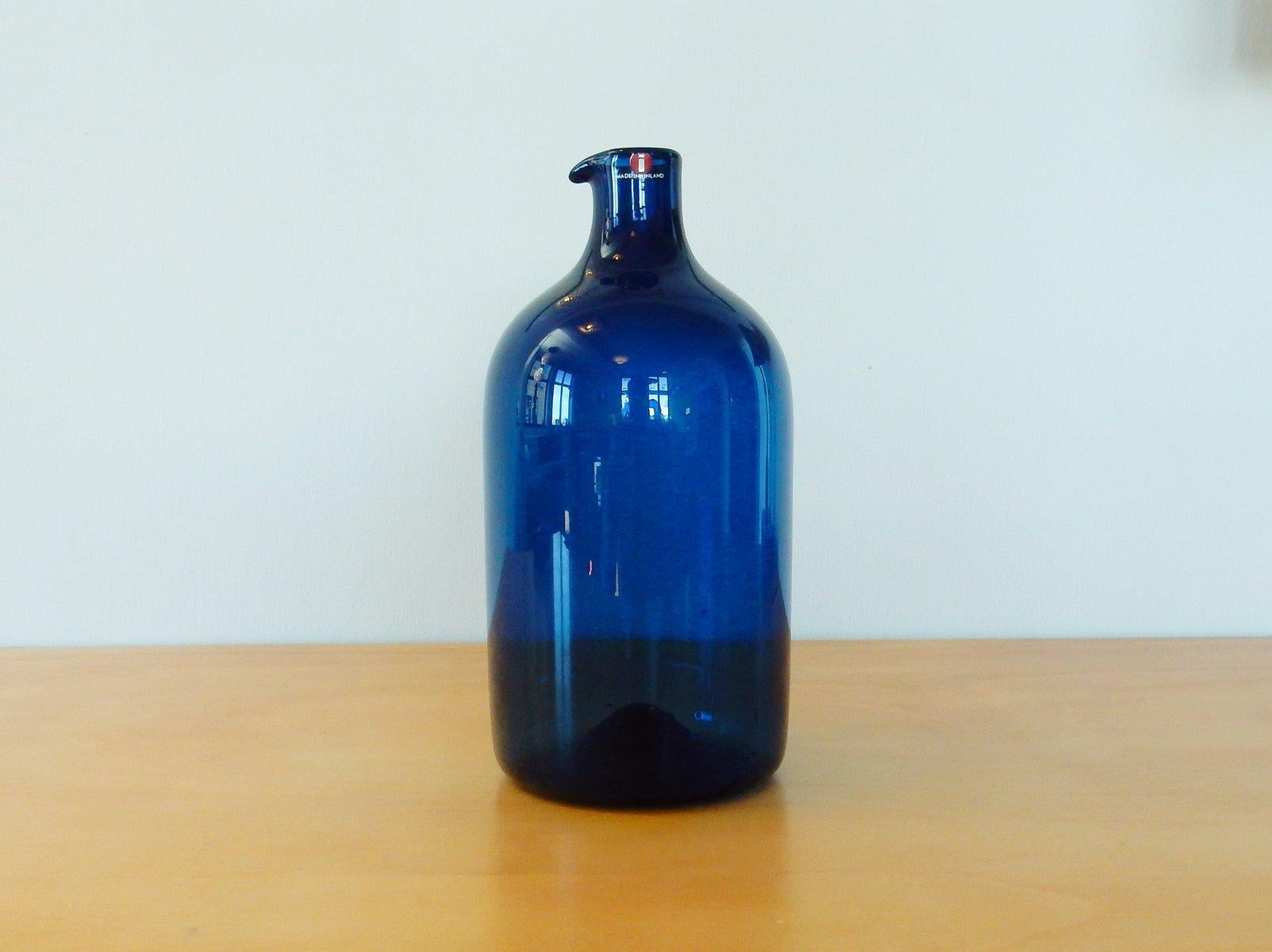 Modell „I-400“ gerade Vogelflasche von Timo Sarpaneva für Iittala, Finnland, 1956 (Skandinavische Moderne) im Angebot