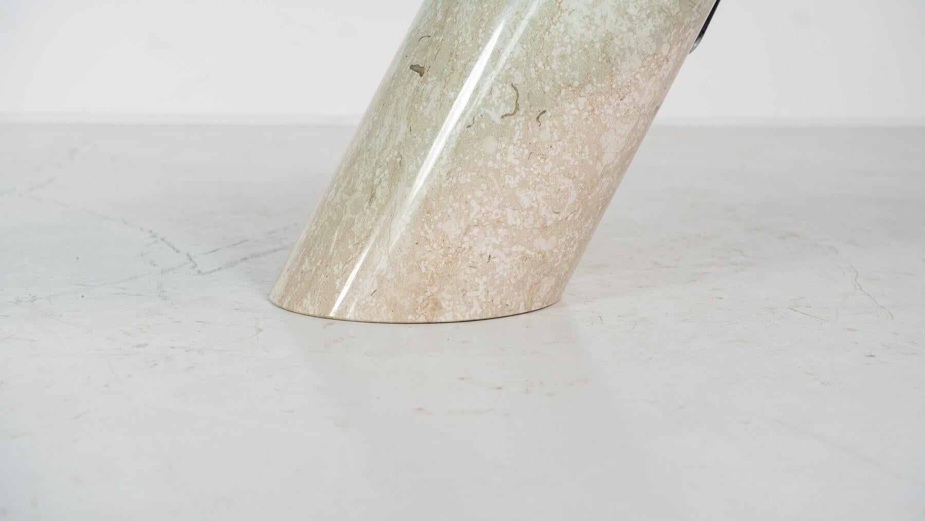 Table basse modèle K1000 en travertin et verre par Team Form en vente 1