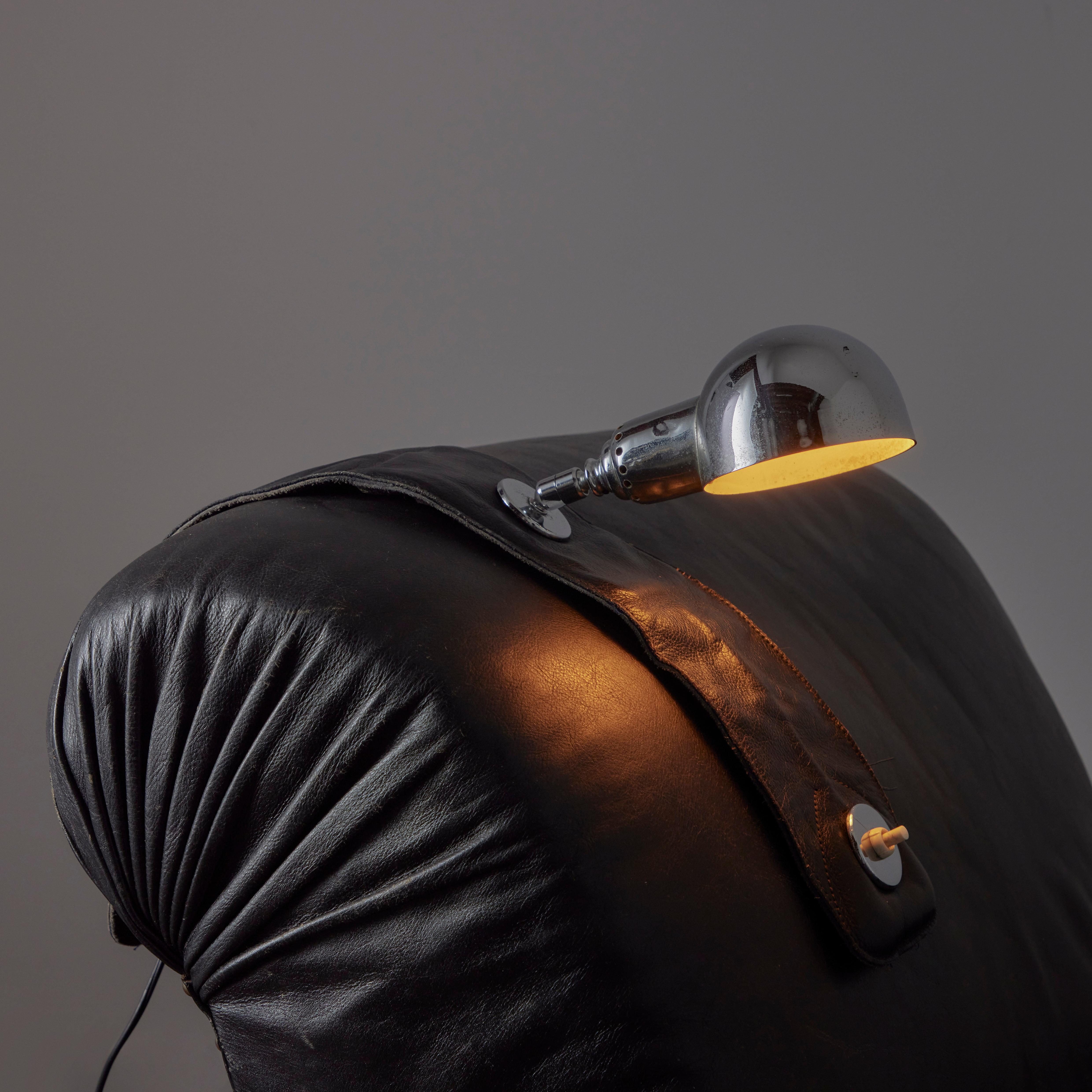 Fin du 20e siècle  Lampe de fauteuil Modèle Lp01 de Luigi Caccia Dominioni pour Azucena en vente