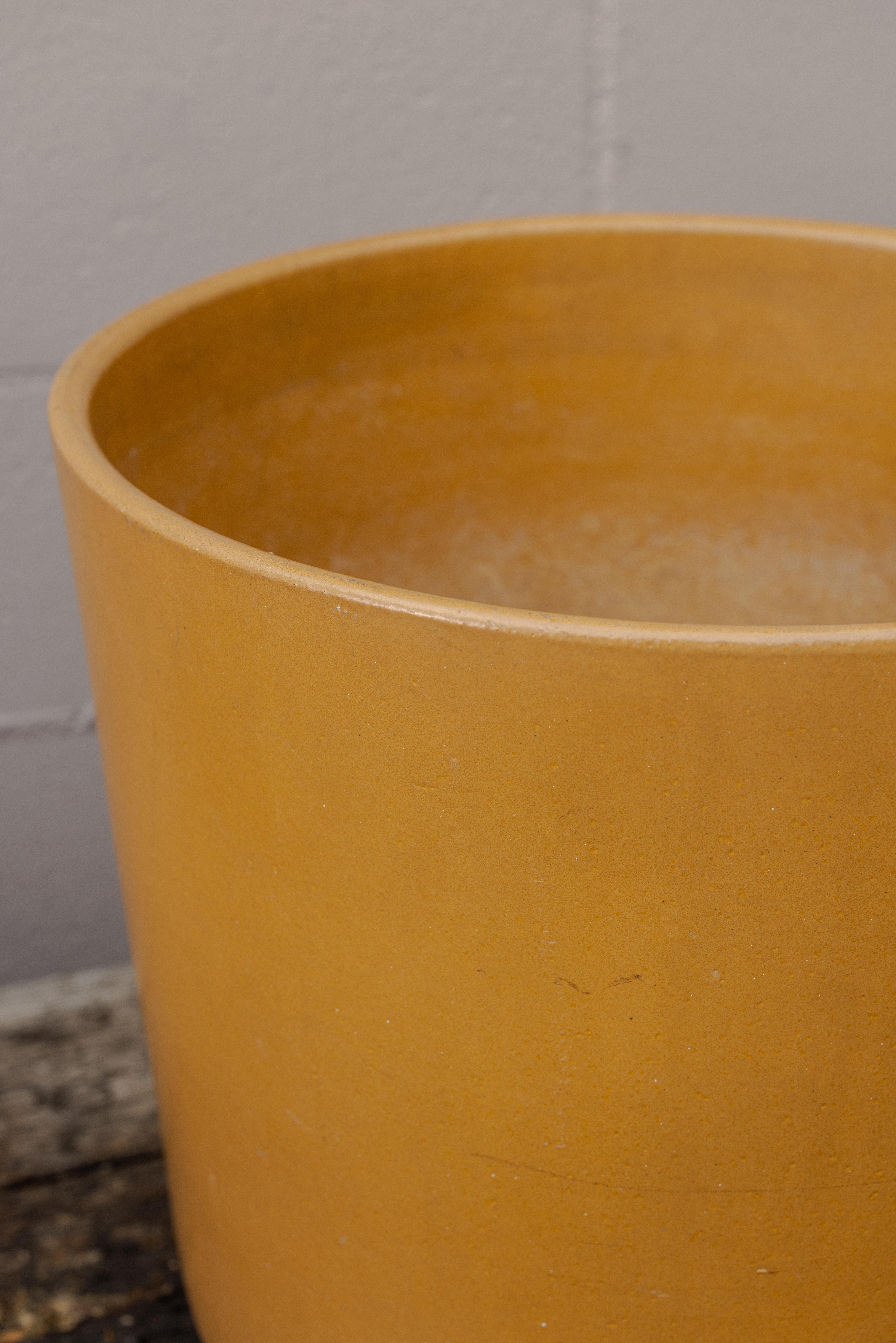 Model LT-15 Planter by Malcolm Leland for Architectural Pottery In Good Condition For Sale In Los Angeles, CA