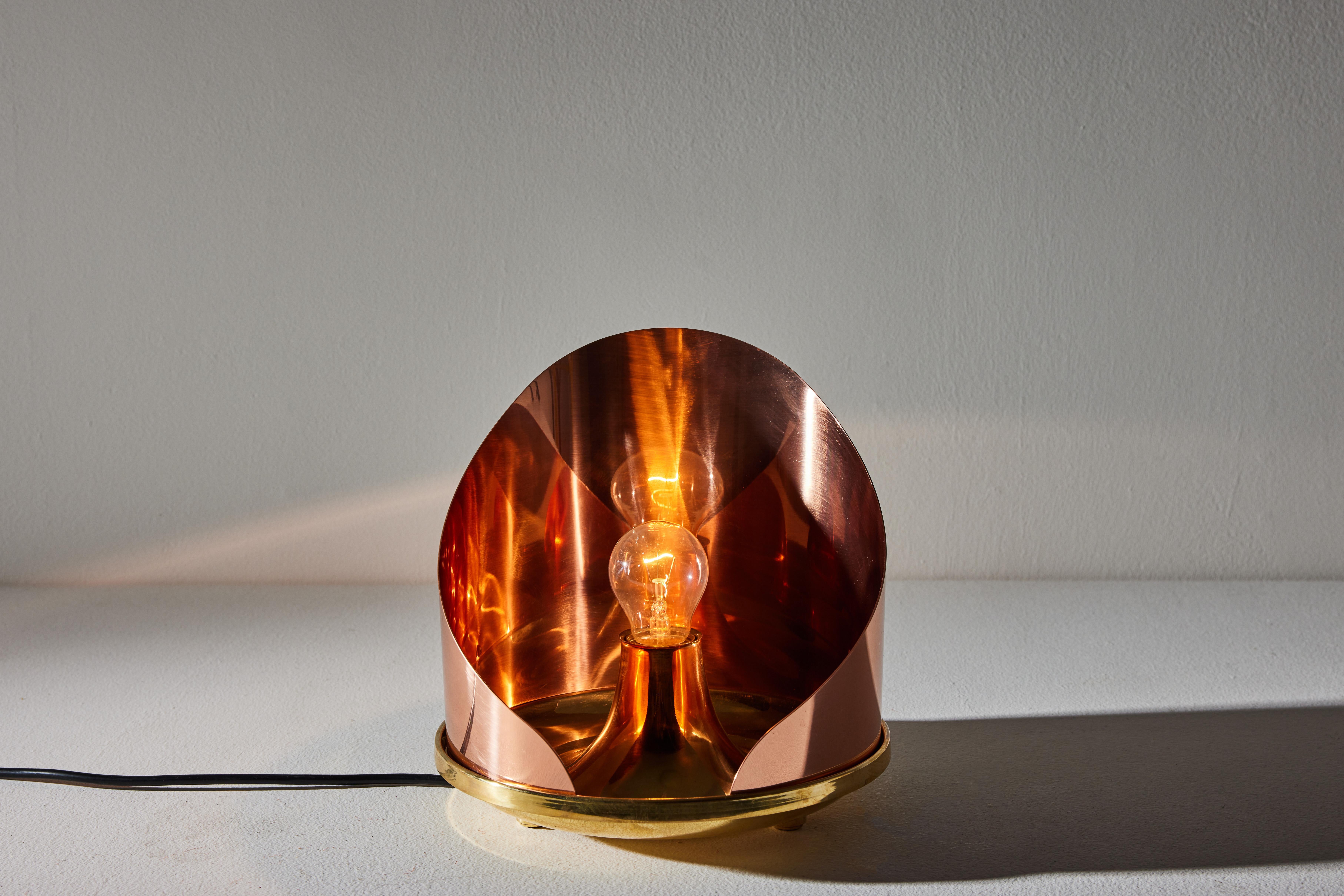 Model Lta12 Ventola Table Lamp by Luigi Caccia Dominioni for Azucena In Good Condition For Sale In Los Angeles, CA
