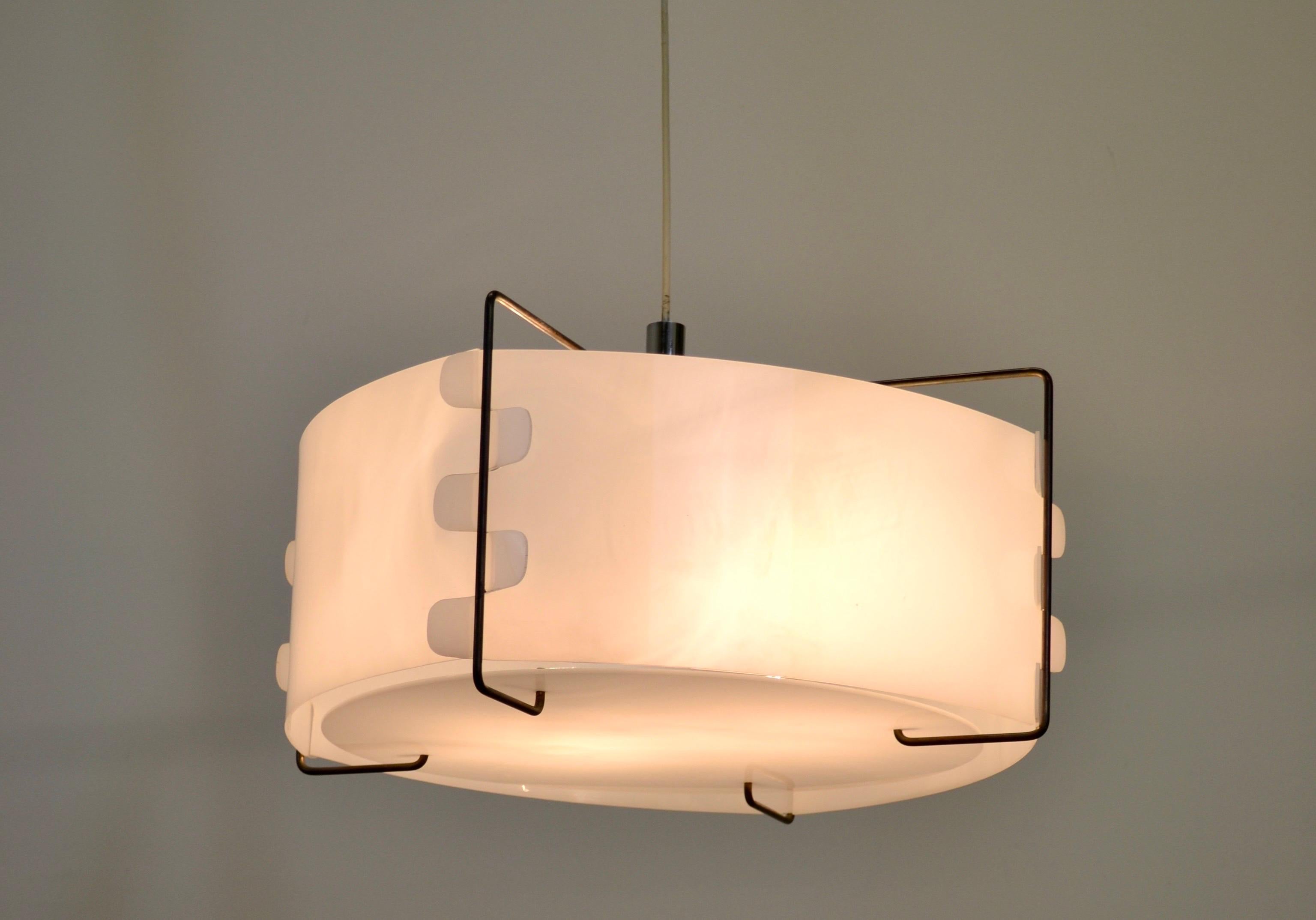 Mid-Century moderno Ciondolo Model M3 di Joseph-André Motte per Les Huchers, a cura di Disderot, 1958 in vendita