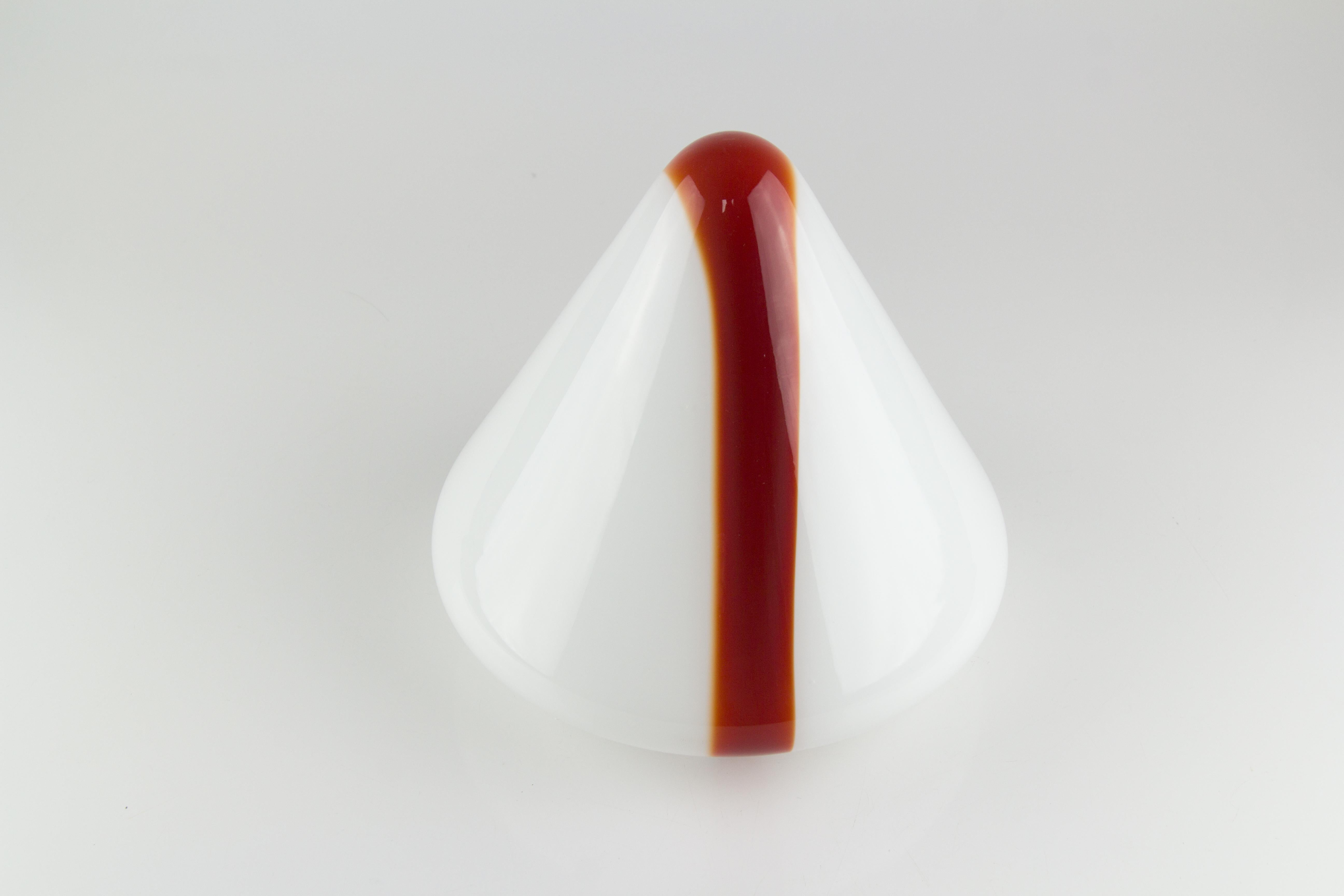 Model MICO Murano White & Red Glass Ceiling Lamp by Renato Toso for Leucos, 1972 For Sale 6