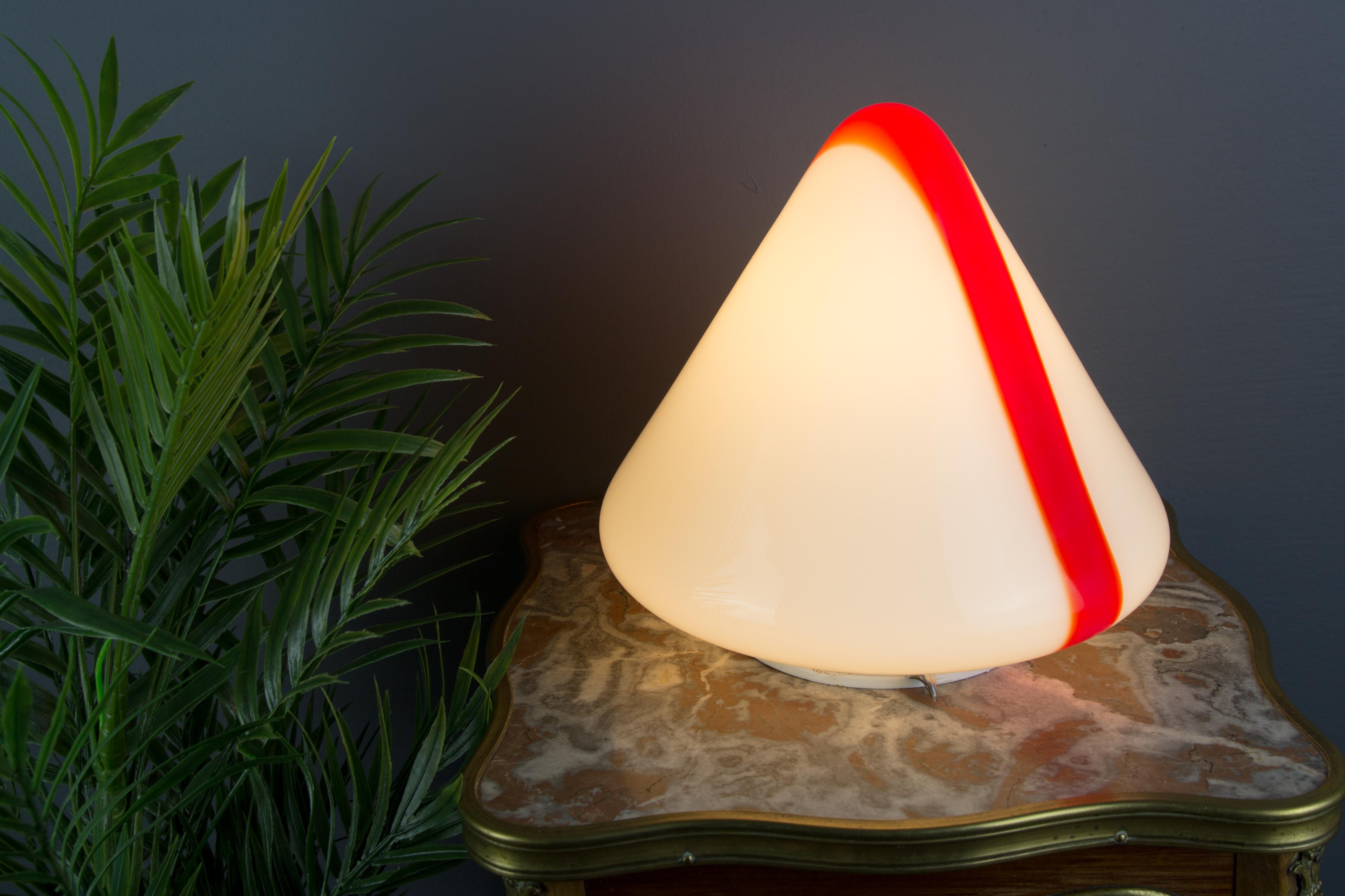 Model MICO Murano White & Red Glass Ceiling Lamp by Renato Toso for Leucos, 1972 For Sale 2