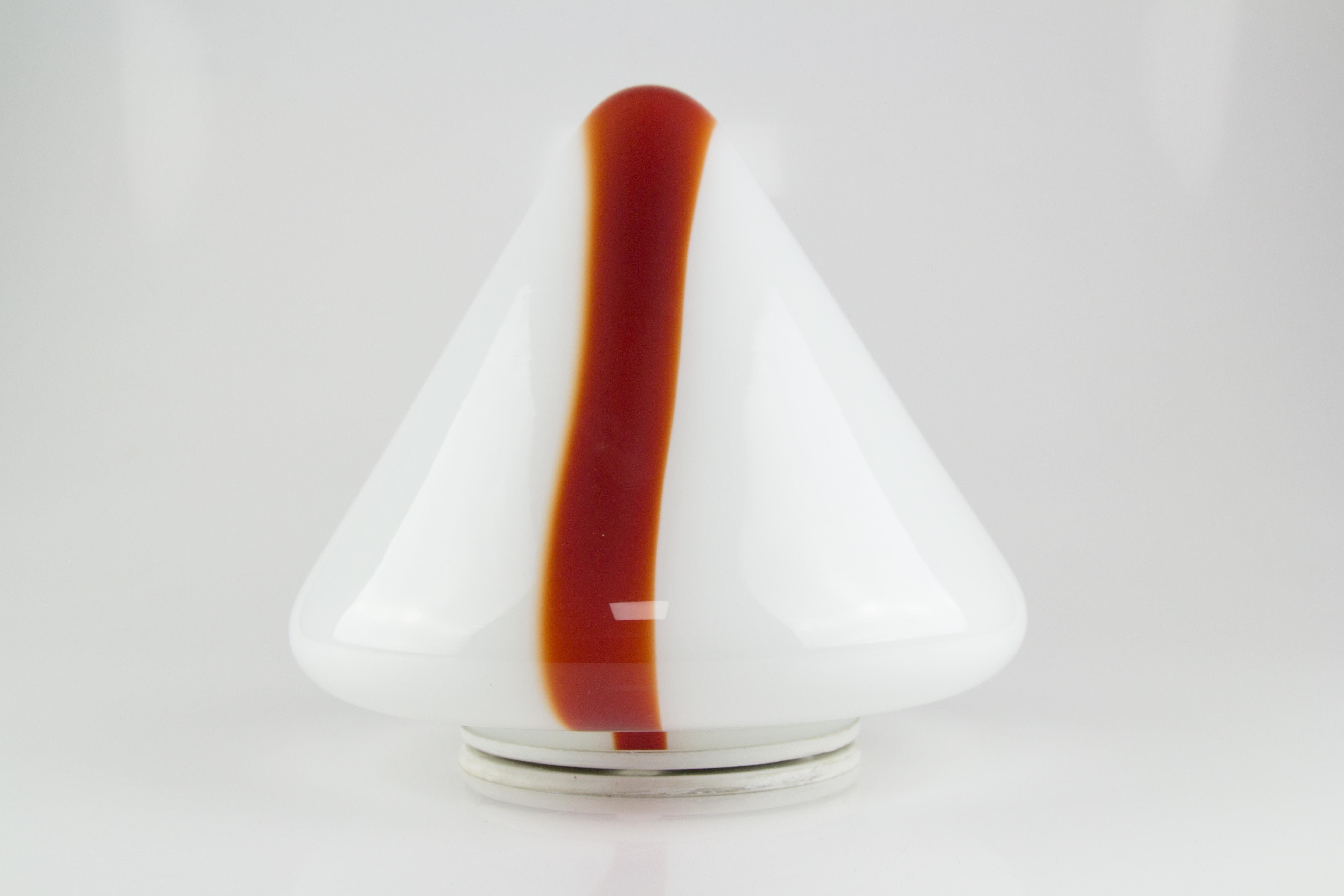 Model MICO Murano White & Red Glass Ceiling Lamp by Renato Toso for Leucos, 1972 For Sale 7