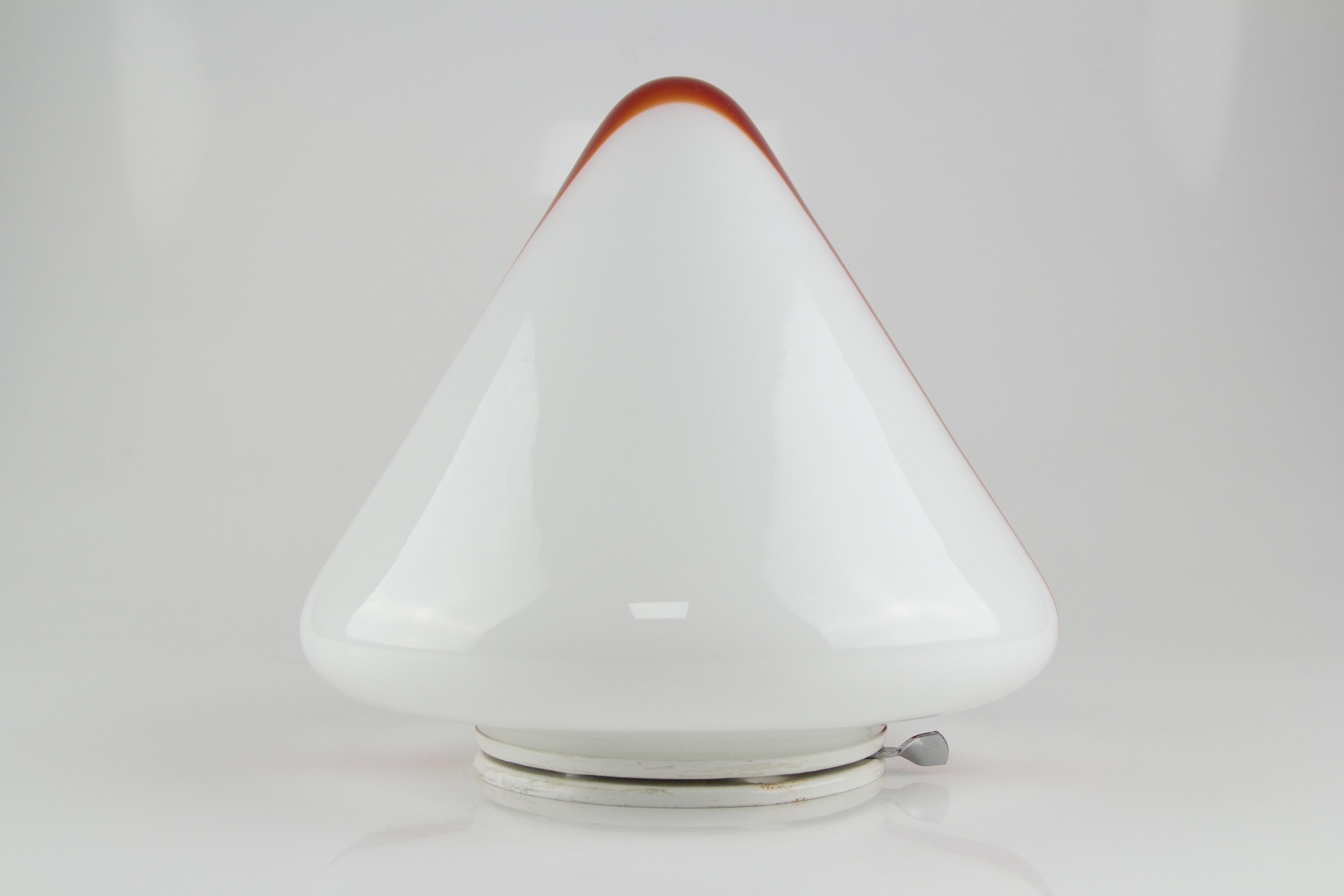Model MICO Murano White & Red Glass Ceiling Lamp by Renato Toso for Leucos, 1972 For Sale 4