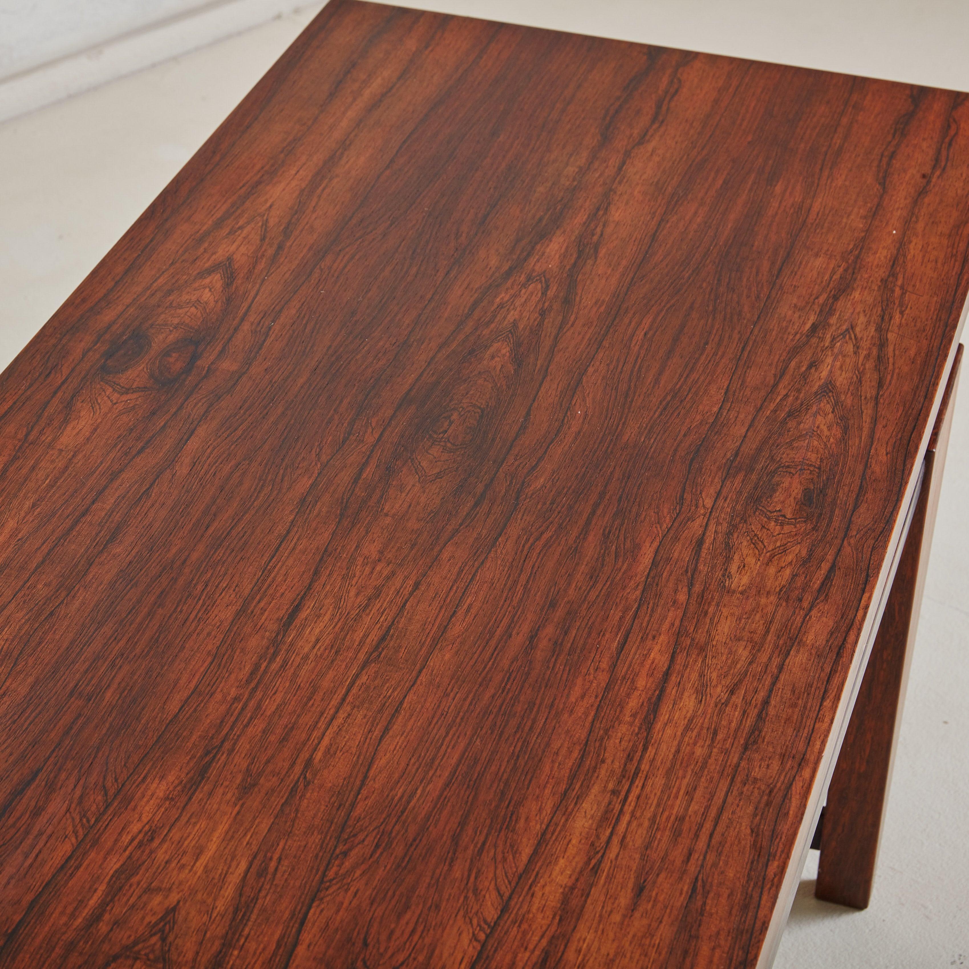 Model ML 115’ Rosewood Coffee Table Attributed to Illum Wikkelsø 4