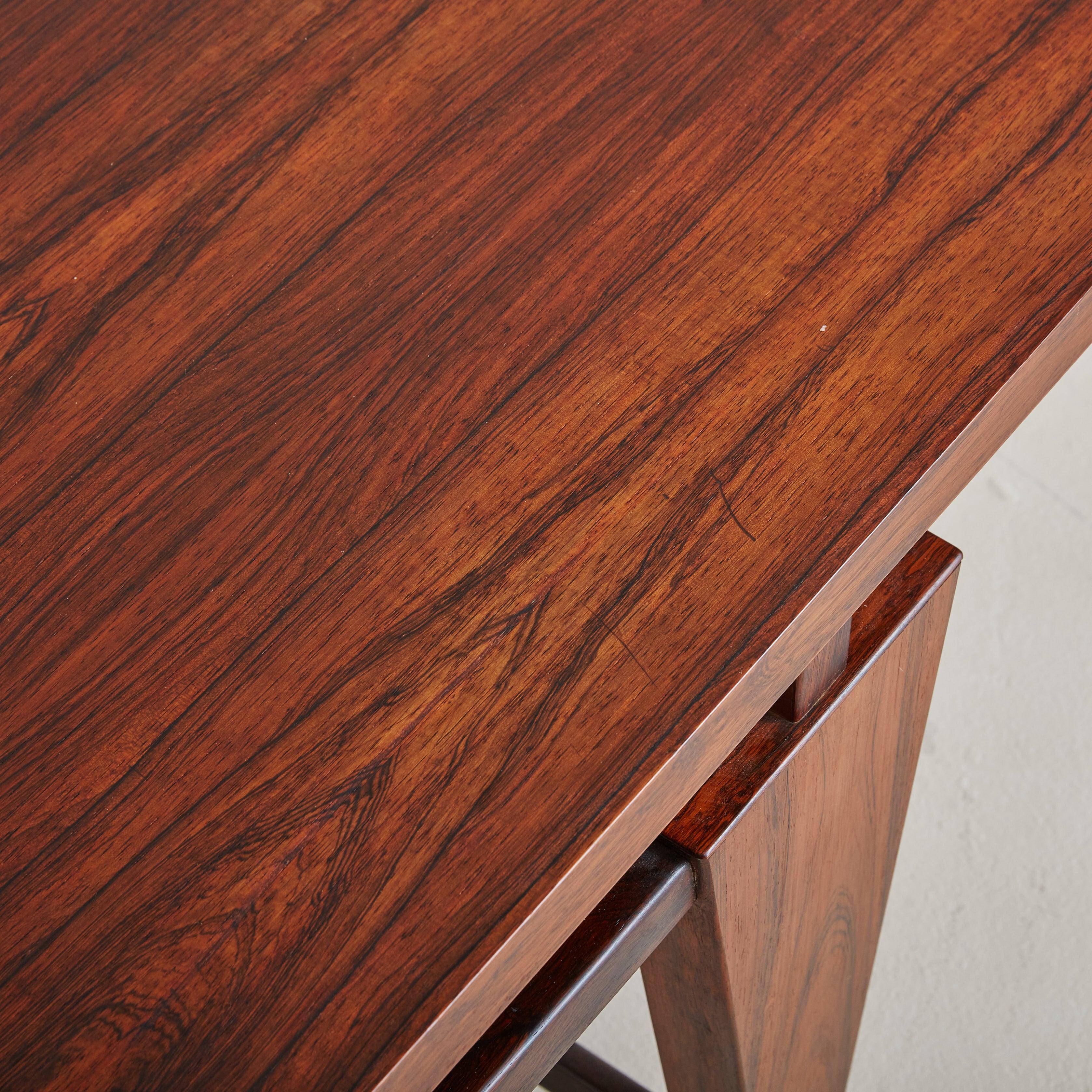 Model ML 115’ Rosewood Coffee Table Attributed to Illum Wikkelsø 5