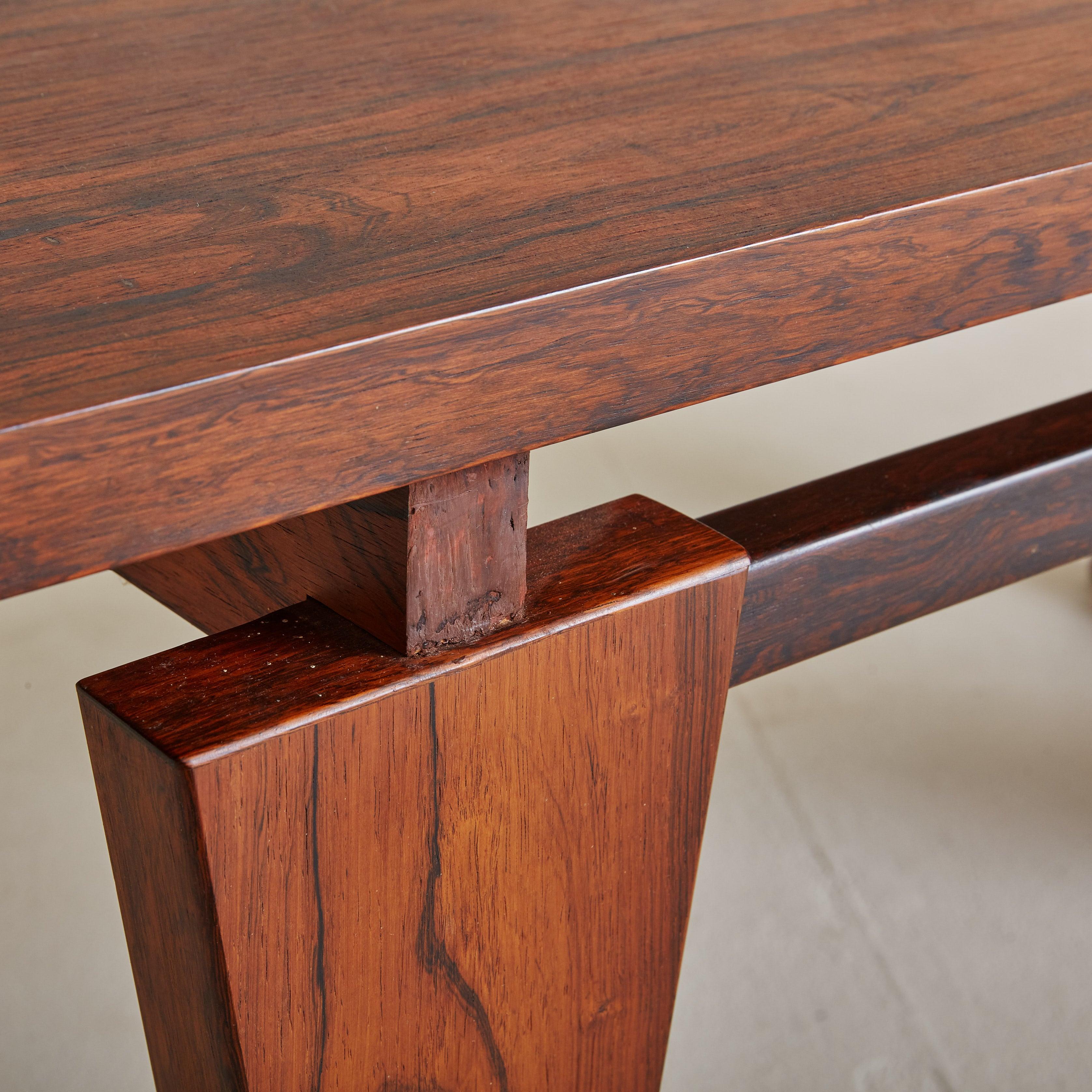 Model ML 115’ Rosewood Coffee Table Attributed to Illum Wikkelsø 2