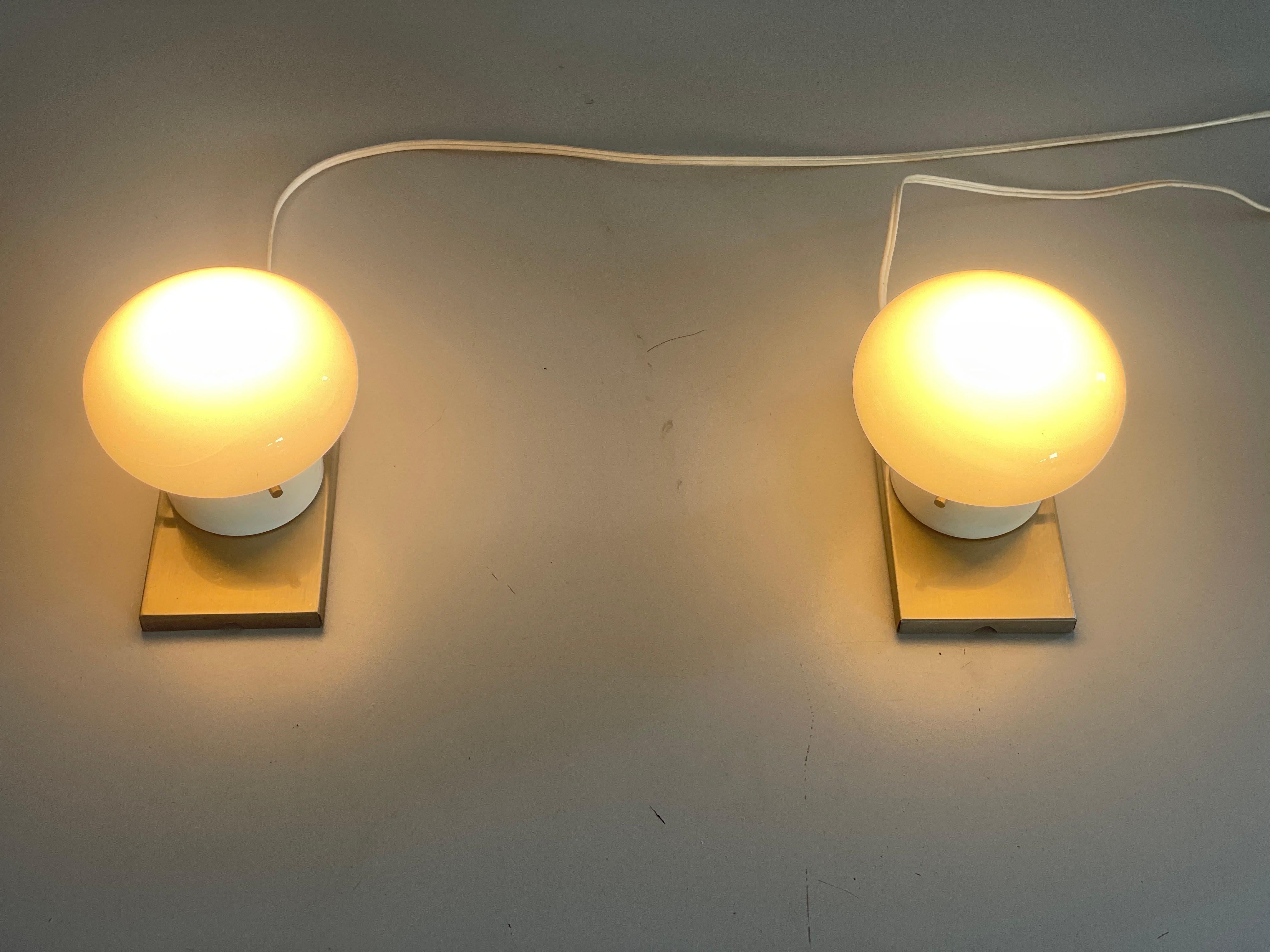 Model Modulo Glass and Chrome Pair of Wall Lamps by S.T. Valenti, 1970s, Italy For Sale 6