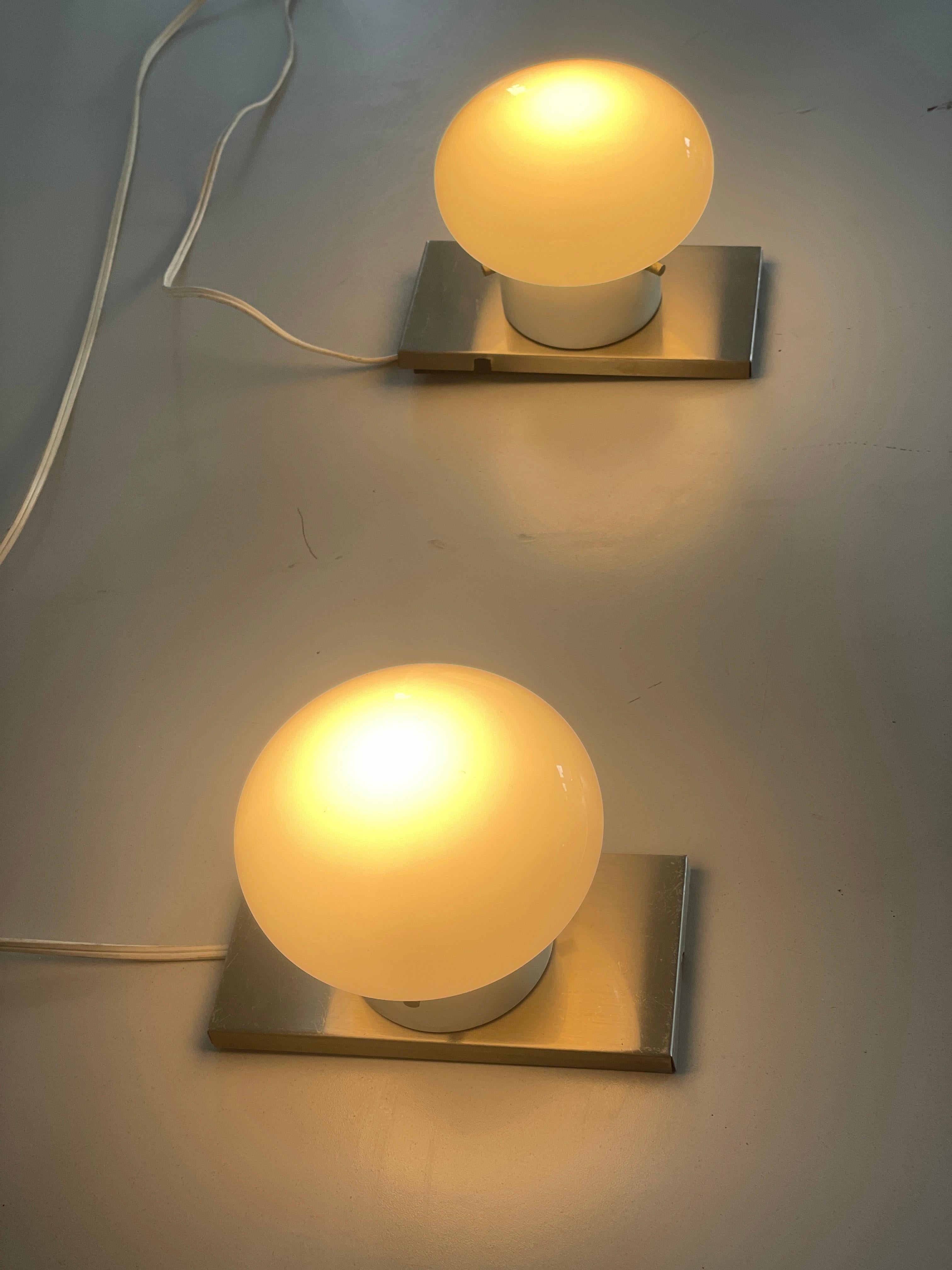 Model Modulo Glass and Chrome Pair of Wall Lamps by S.T. Valenti, 1970s, Italy For Sale 8