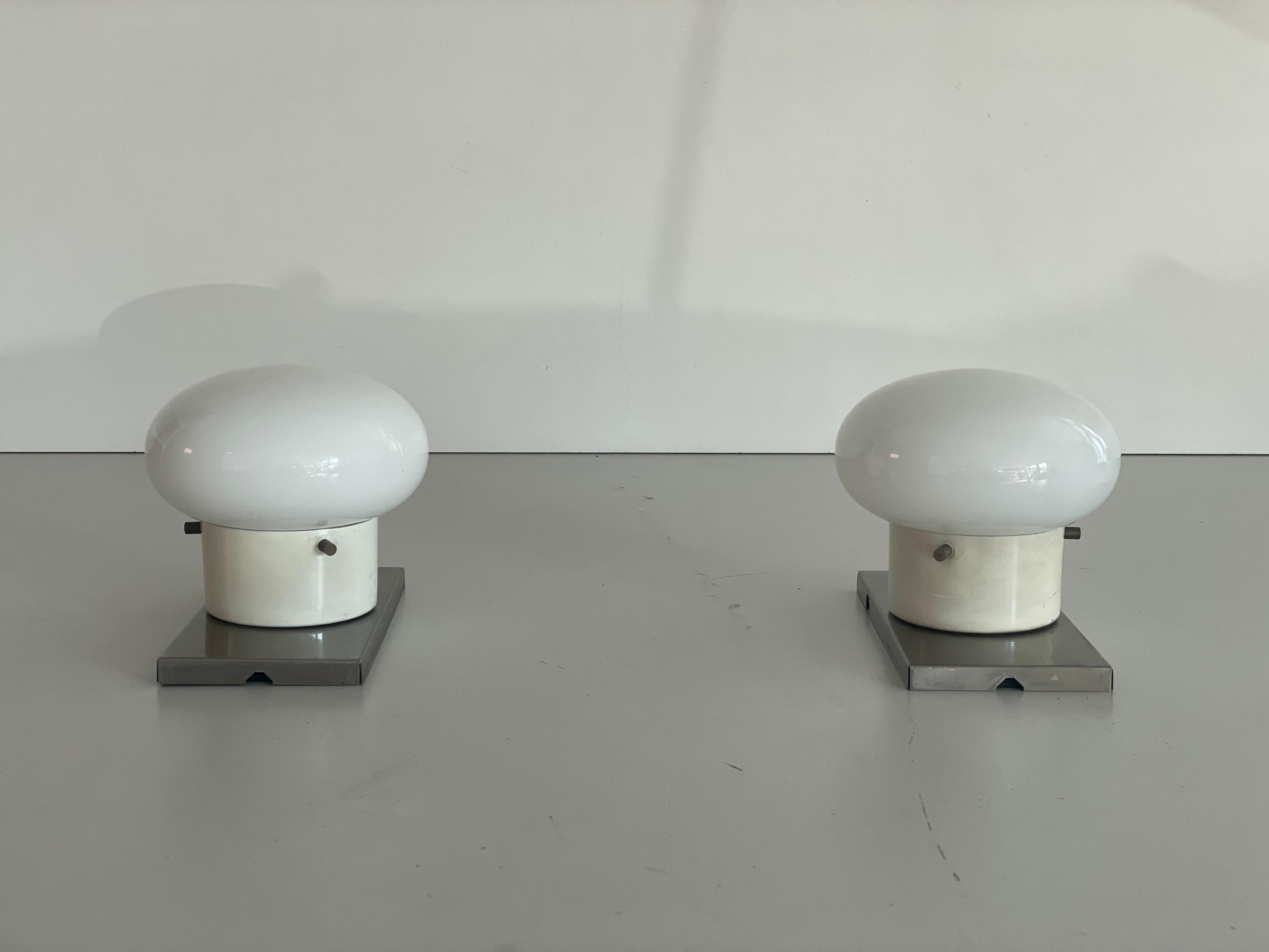 Model Modulo Glass and Chrome Pair of Wall Lamps by S.T. Valenti, 1970s, Italy For Sale