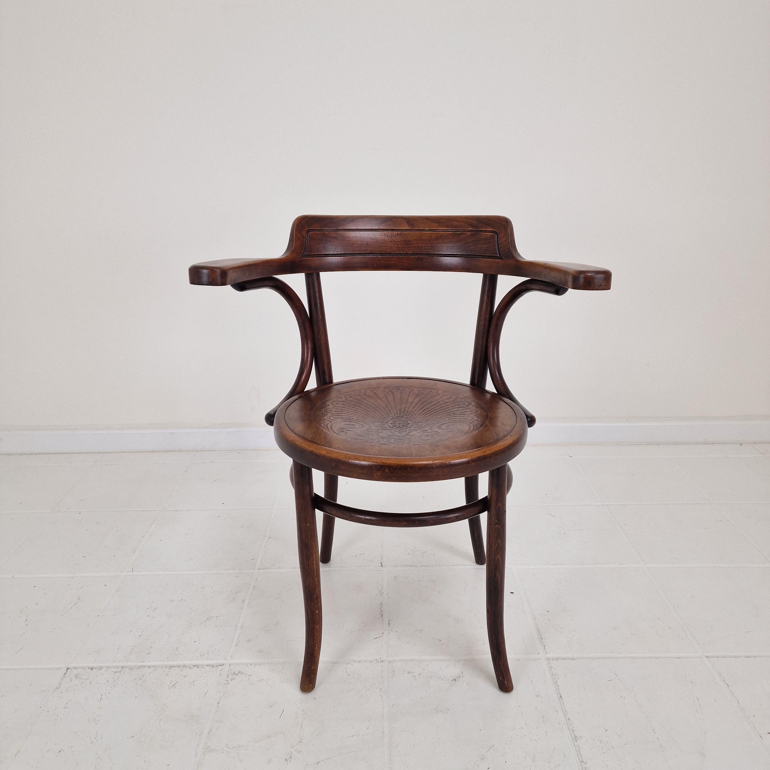 Schreibtisch- oder Schreibtischstuhl Modell Nr. 3 von Thonet, 1900er Jahre (Tschechisch) im Angebot