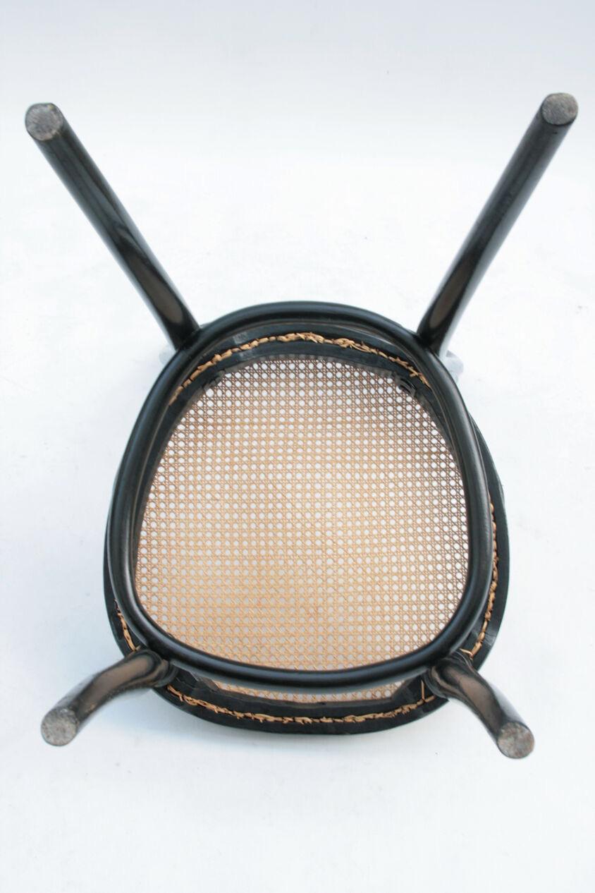 Model No. 4 Daum café chair by Thonet, Austria 1880s 10