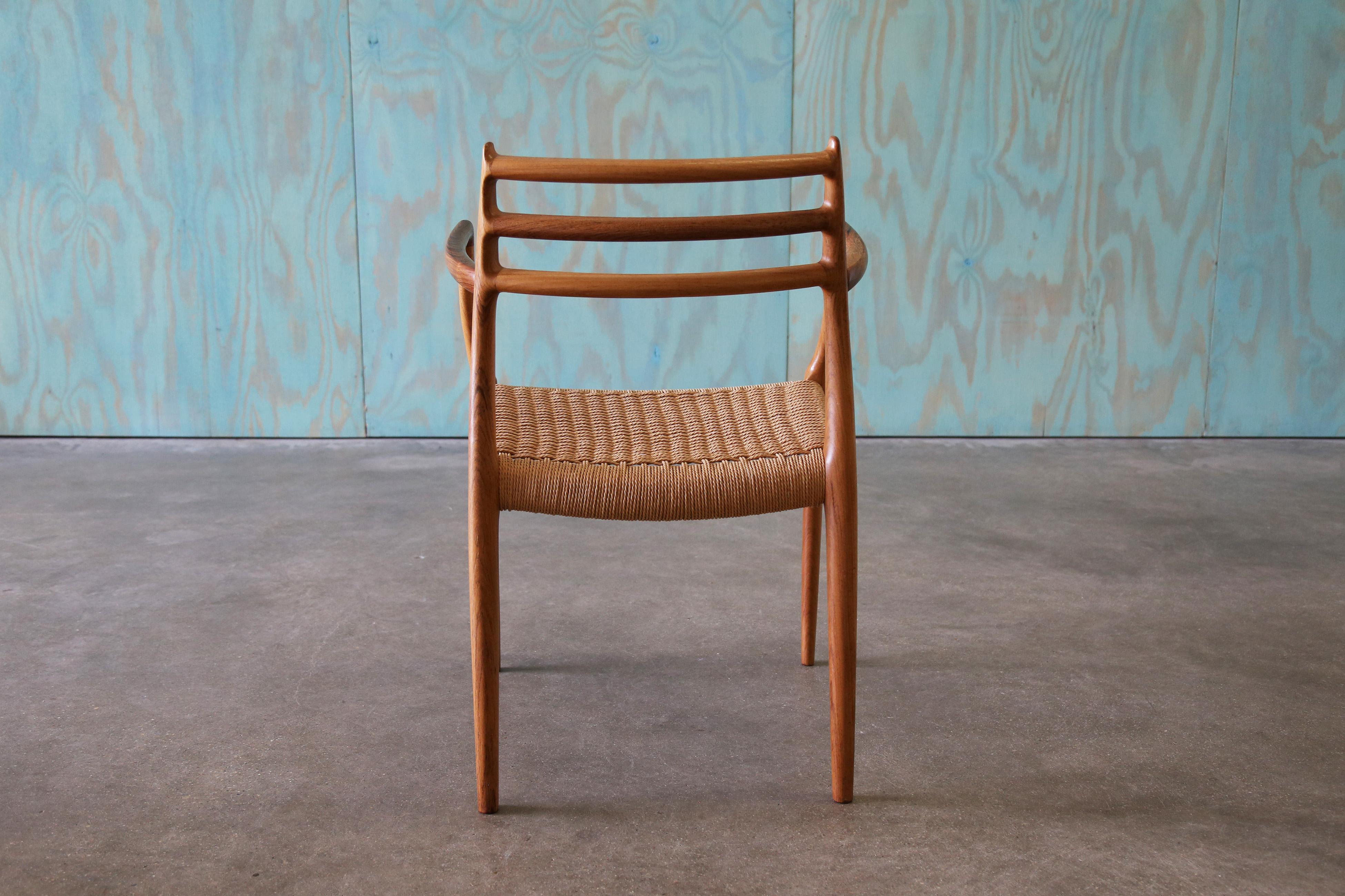 Model no. 62 Rosewood Carver Armchair by Niels Møller, Denmark, circa 1962 In Good Condition For Sale In Virginia Beach, VA