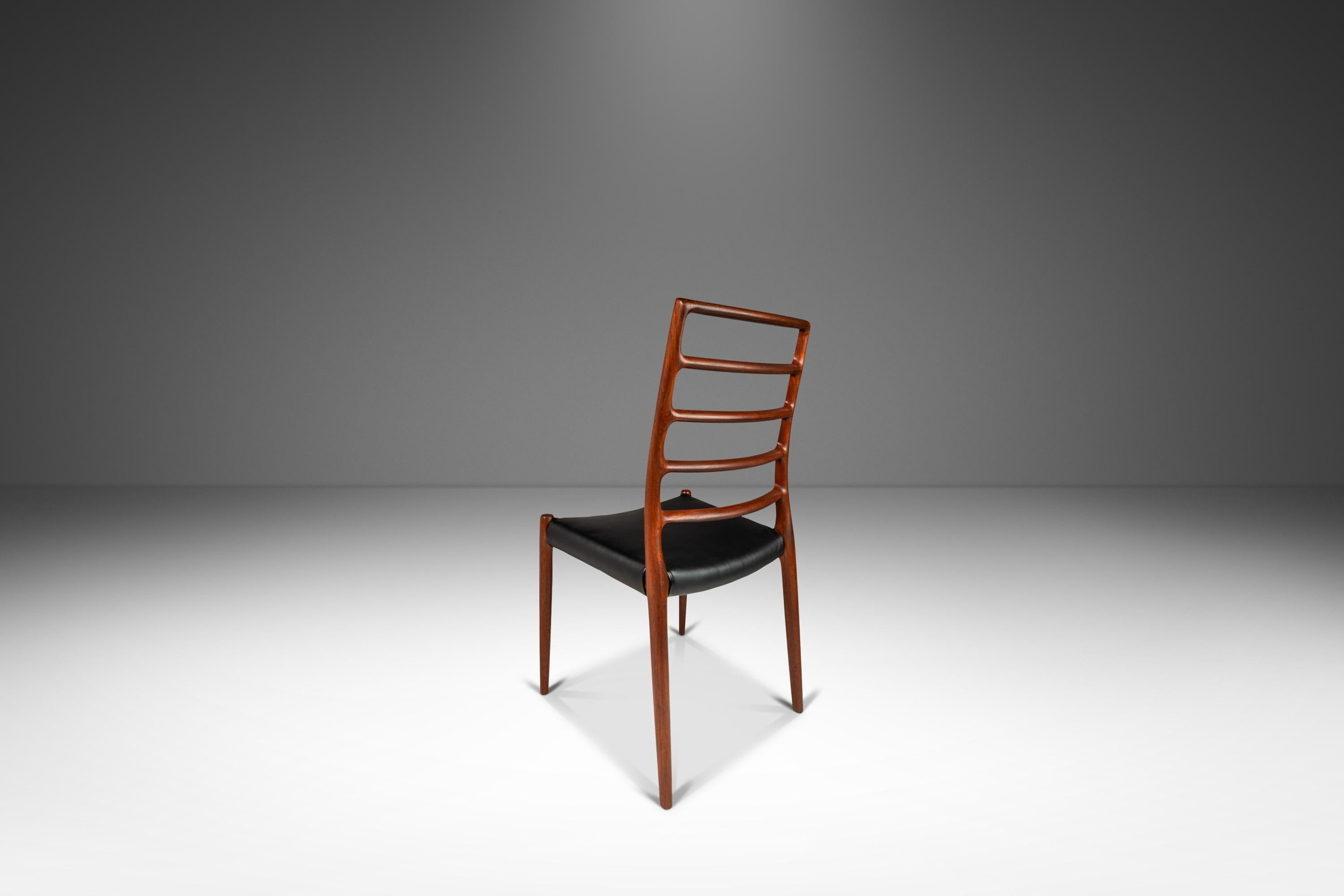 Model No. 82 Ladderback Side Chair for J.L. Møllers Møbelfabrik, Denmark, 1960's In Good Condition In Deland, FL